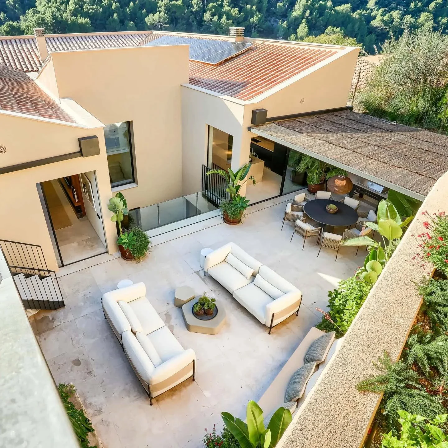 Take me back to this beautiful property shot for @bjurfors_mallorca absolutely 10/10!

Ll&eacute;vame de vuelta a esta hermosa propiedad fotografiada para @bjurfors_mallorca &iexcl;absolutamente 10/10!

#mallorca #spain #canon #canonespa&ntilde;a #ca
