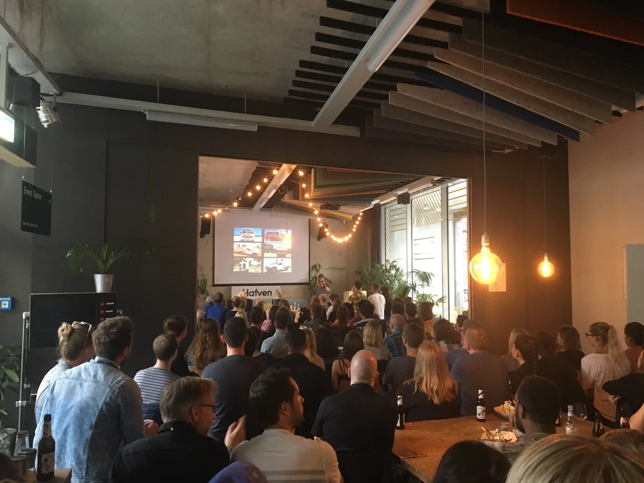 Das Travel Stories Community MeetUp im Cafve