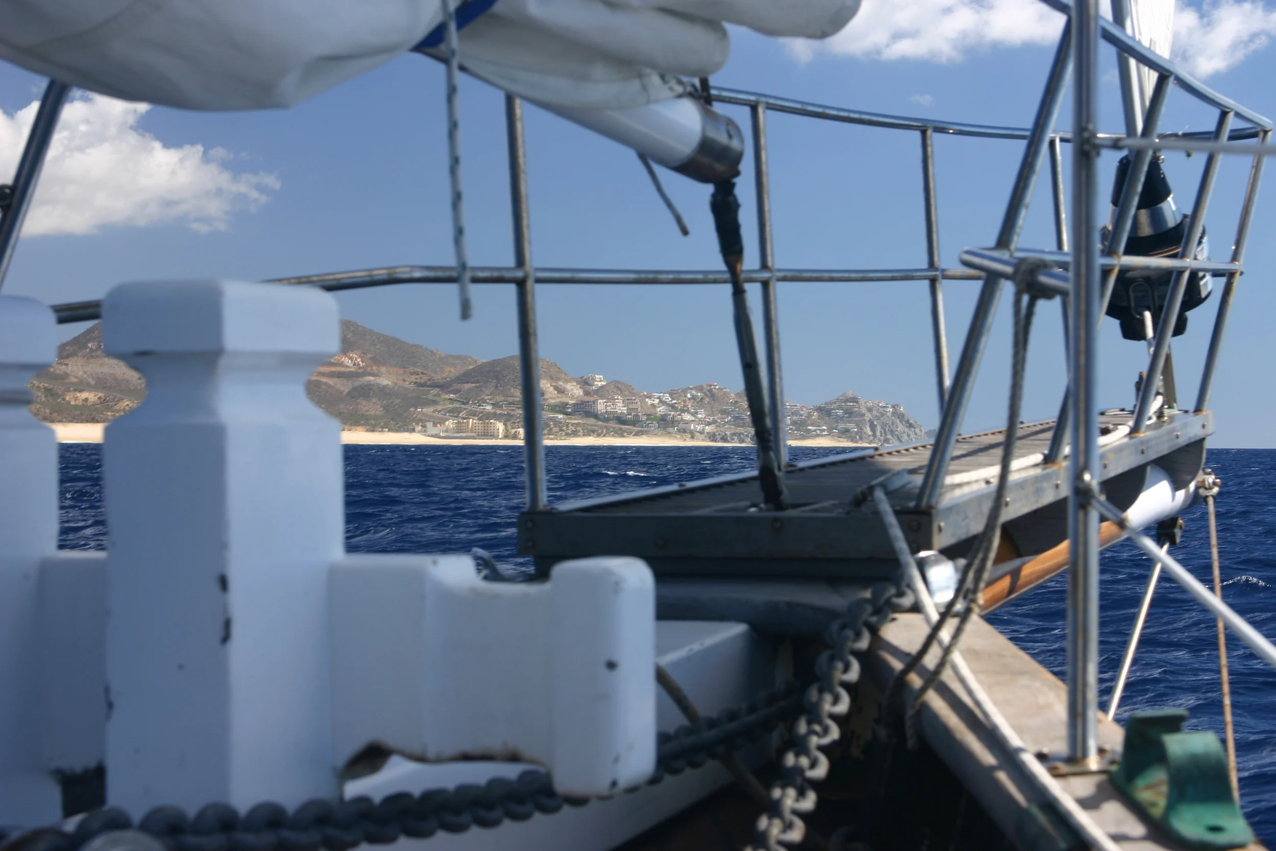 cabo and bow sprit2.JPG