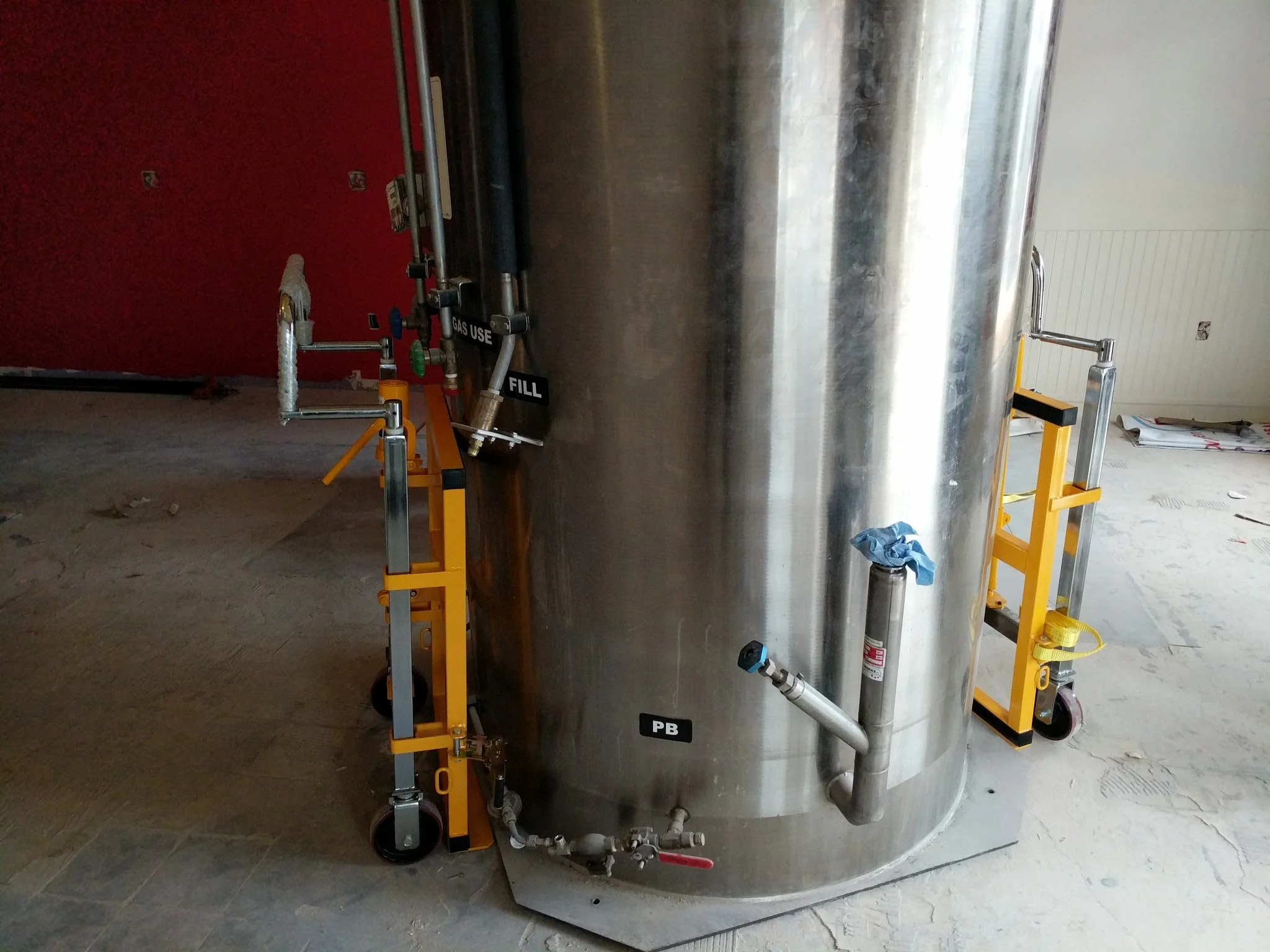 Safe specialty item move