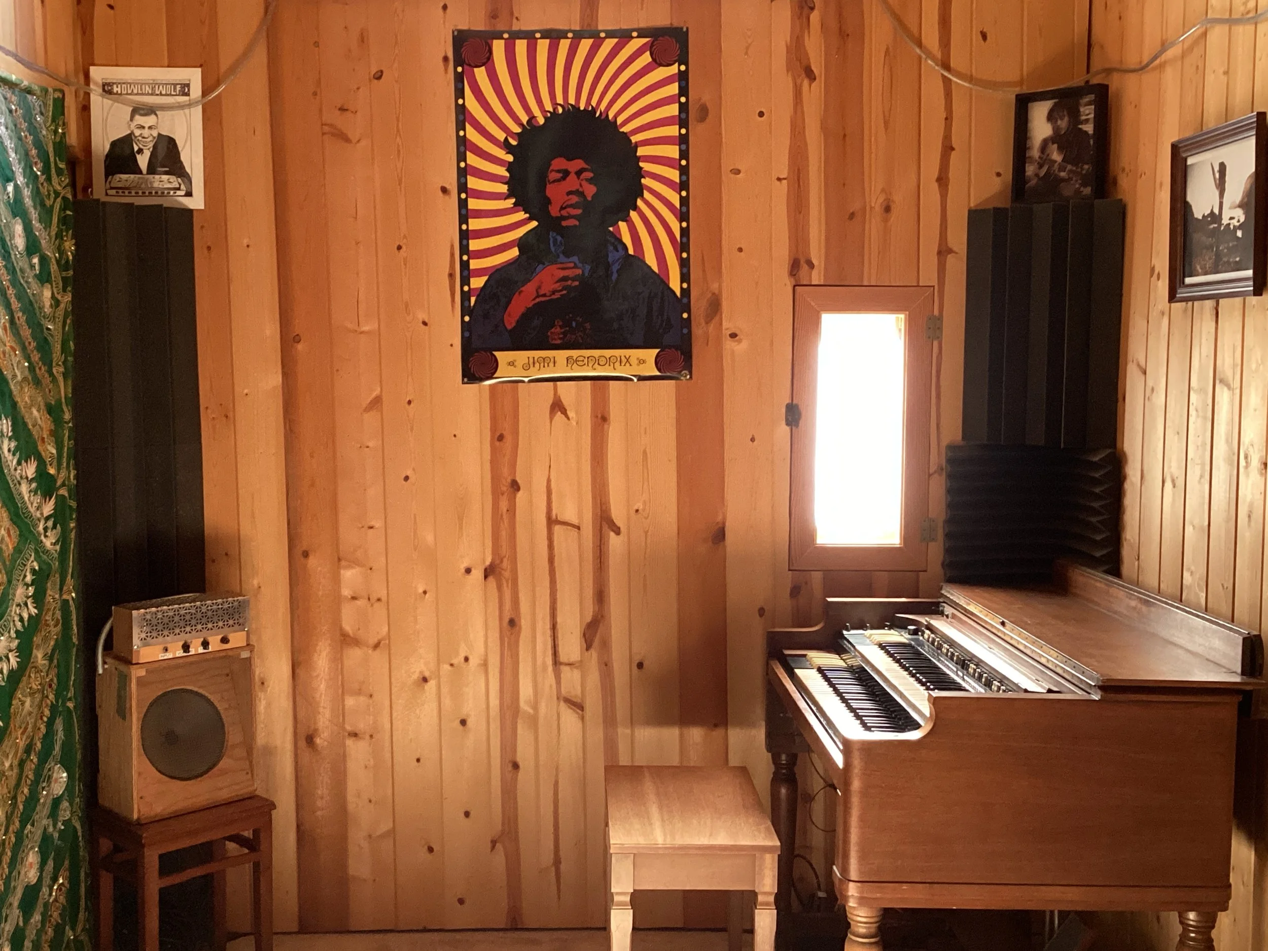 leviatone_studios_music_recording_0062.JPG