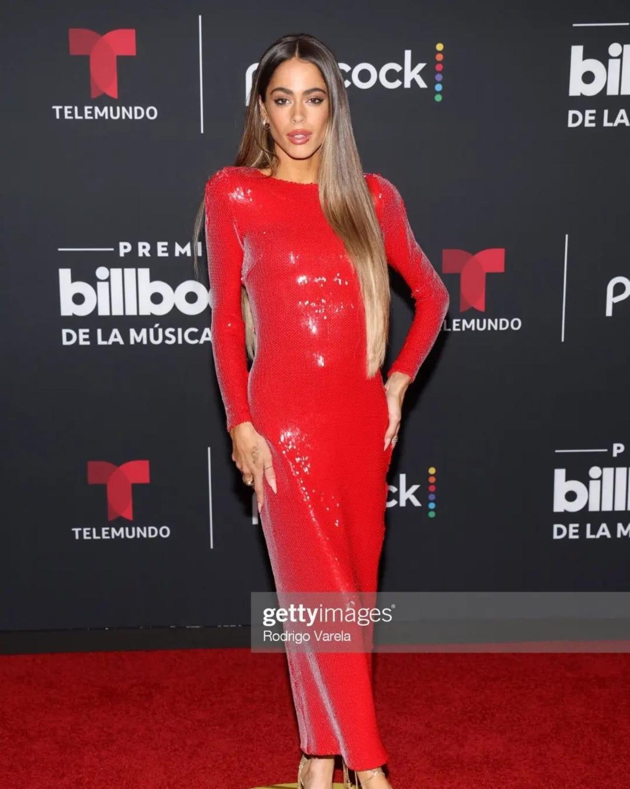 On-site red carpet makeup support for talent and teams during award shows, premieres, and press-heavy events. Tini Toessel in red dress