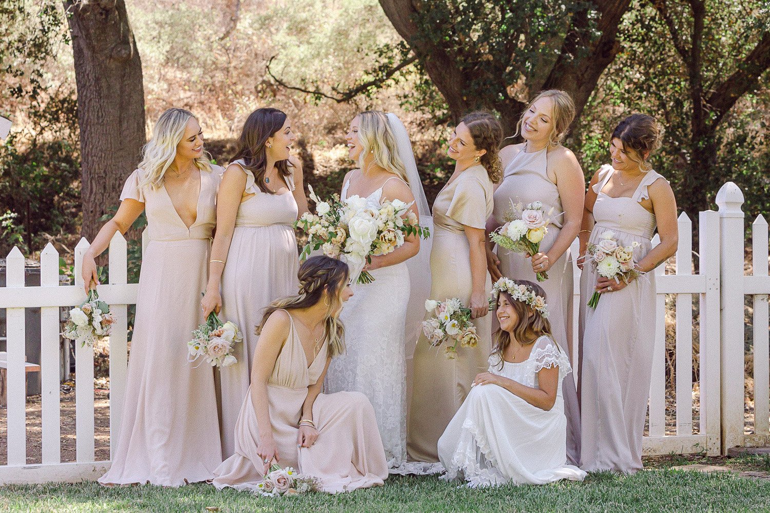 bridesmaids-laughing.jpg