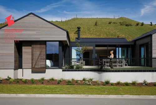 Tasman-Gables-Thumb.jpg
