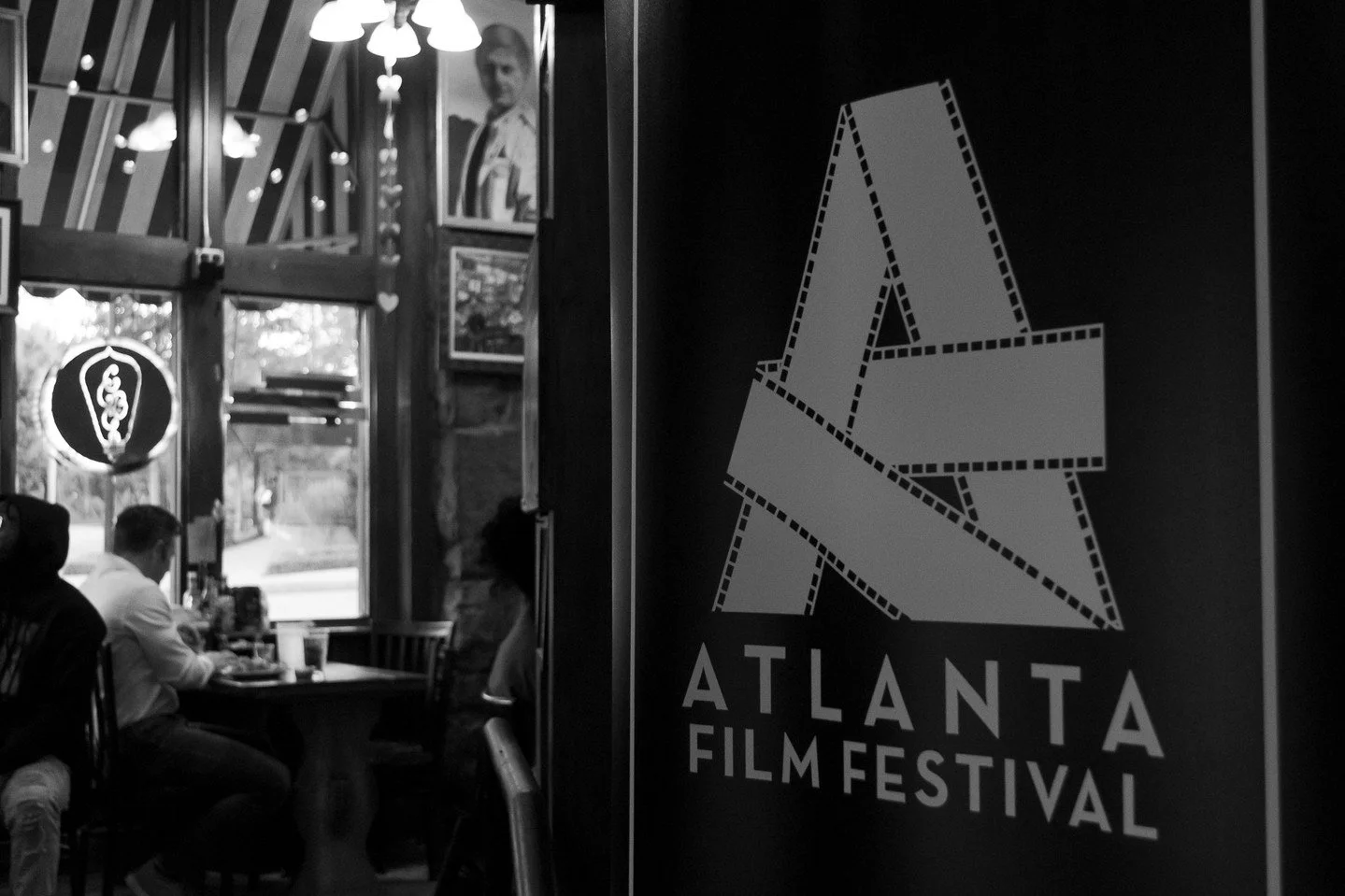 Tonight at Manuel's Tavern, it's Eat, Drink &amp; B-Indie: Film &amp; TV Trivia Night! 🎯Join us from 7:30 pm to 9:30 pm for our free monthly networking event, #EDBI. This month, it's Film &amp; TV Trivia Night, where movie buffs and TV fans test the