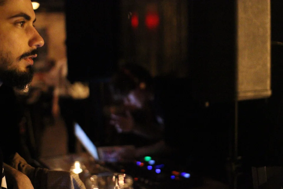 closed sessions-6.jpg