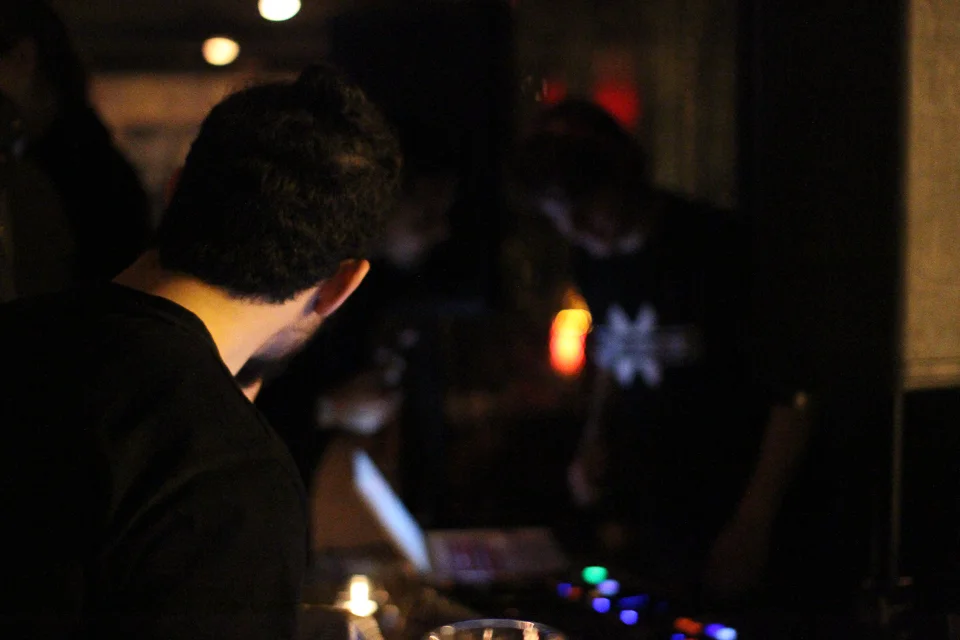 closed sessions-8.jpg