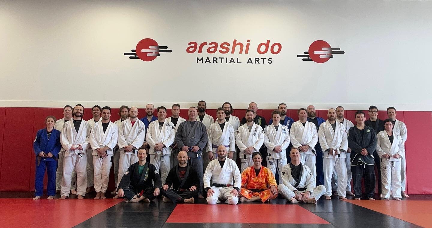 Great group out this afternoon for a 2 hour Jiu Jitsu workshop in Red Deer. This is a group I&rsquo;ve been working with since I came home from Brazil 18 years ago and has and continues growing without a doubt in the right direction! A 6&rsquo; 185lb