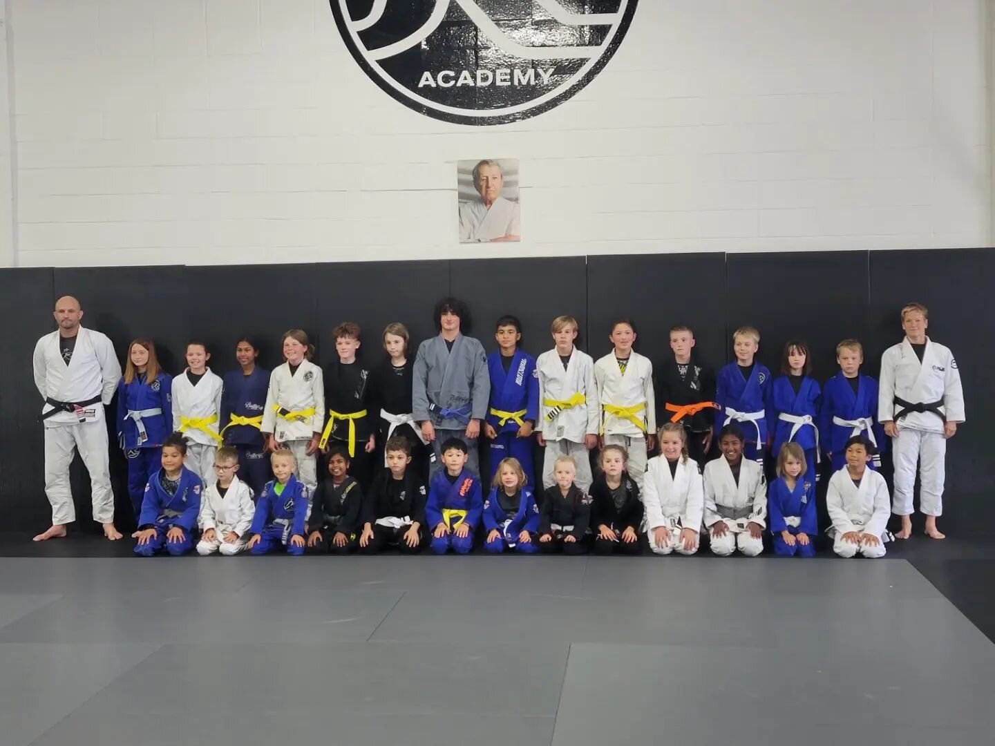 Kid's team photo from June 24 promotion day. The youth are the future and the future looks strong! 

#teamjr #jrabjj #bjj #bjjyyc #jiujitsu