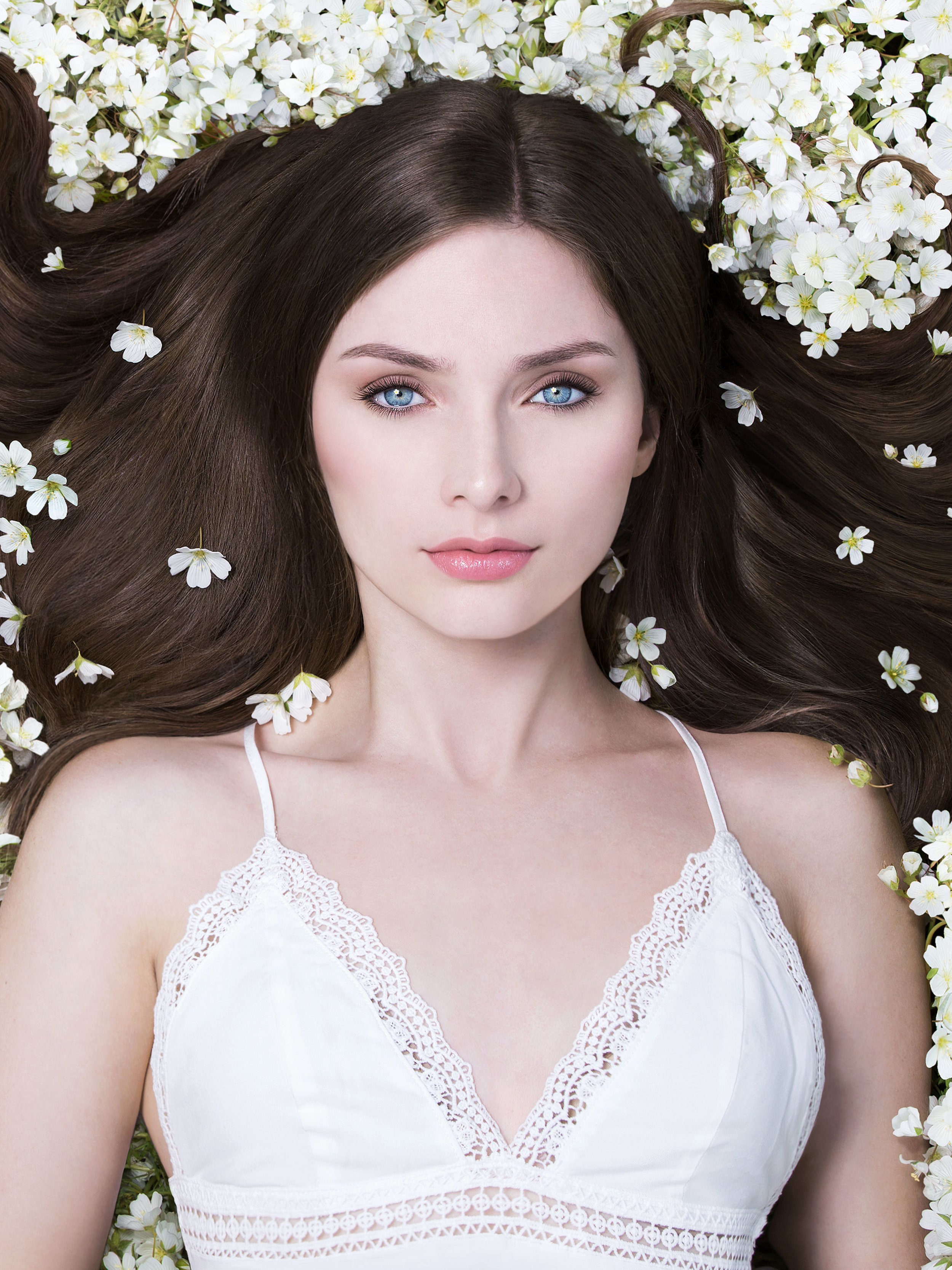 BEAUTY.Hair.HER0_3449_FLOWER-EYES_peterdbrownphoto_FINAL_9x12.jpg