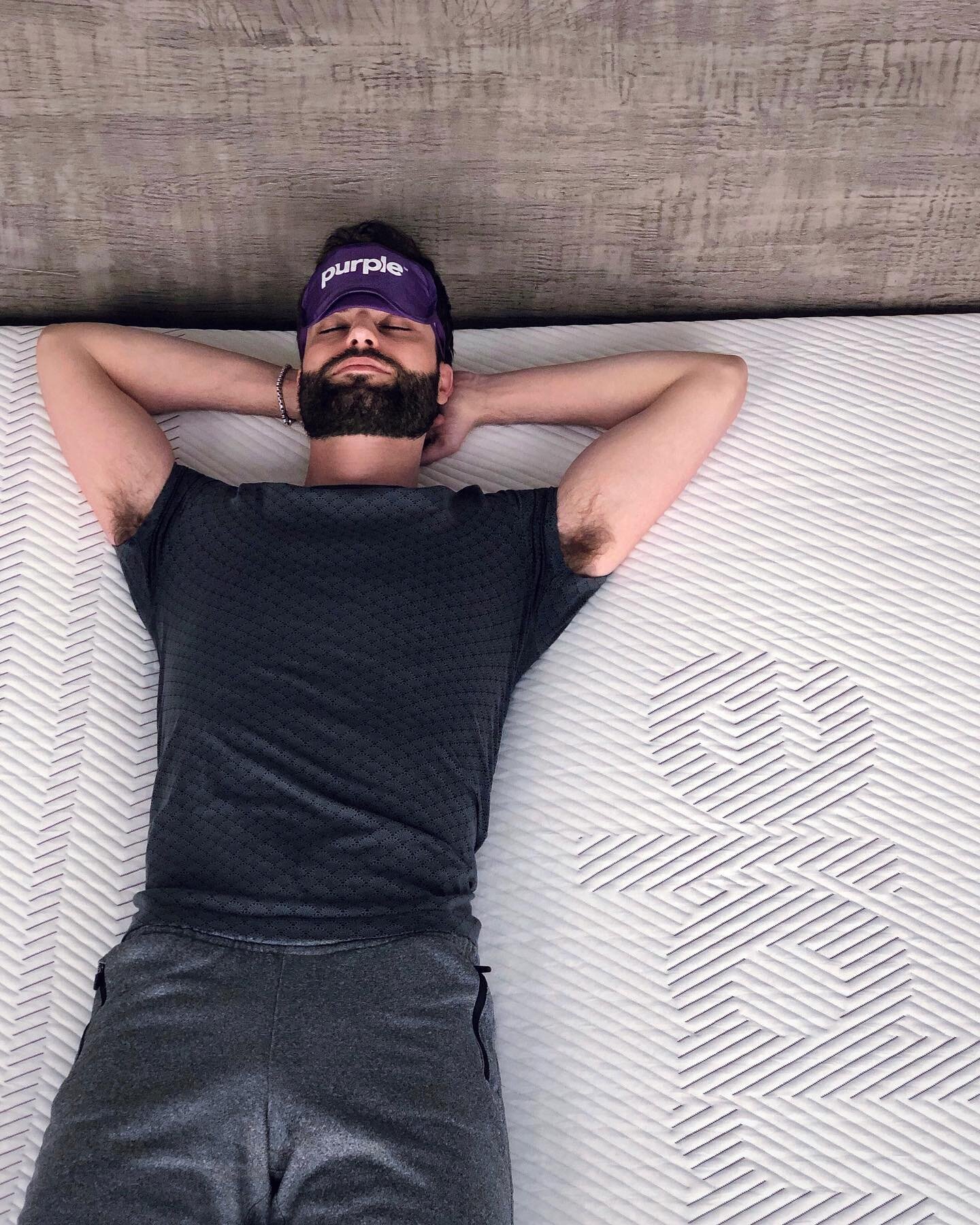 After hearing so many raving reviews on @purple, we decided to give their Purple 4 Hybrid Mattress a try. Least to say, I can see why everyone is so obsessed - all I want to do now is lay in by new bed 🤤💤 #PurplePartner #PurpleMattress #LifeOnPurpl