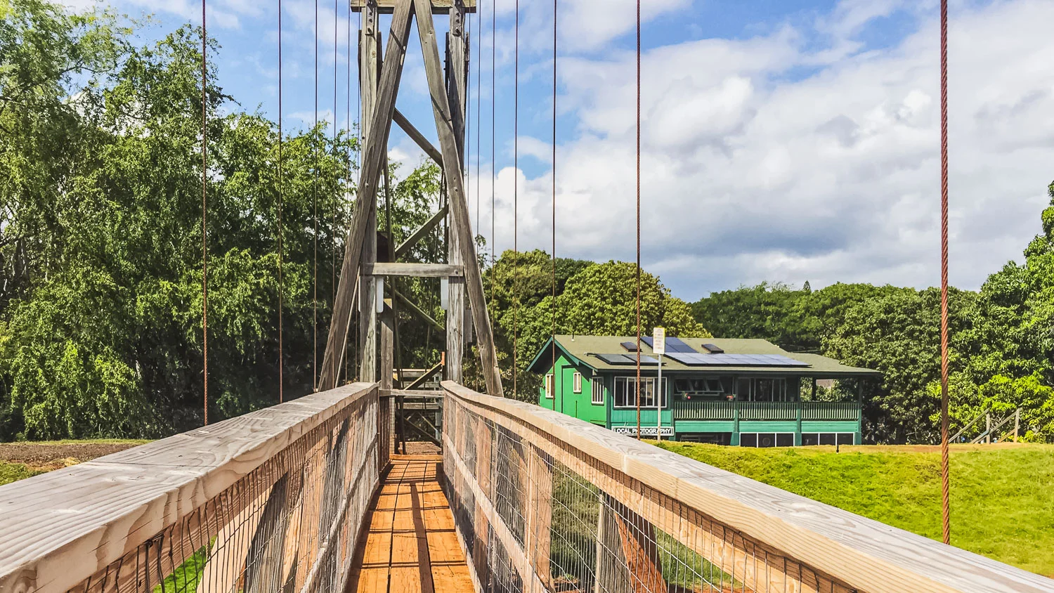 Hanapepe Swinging Bridge