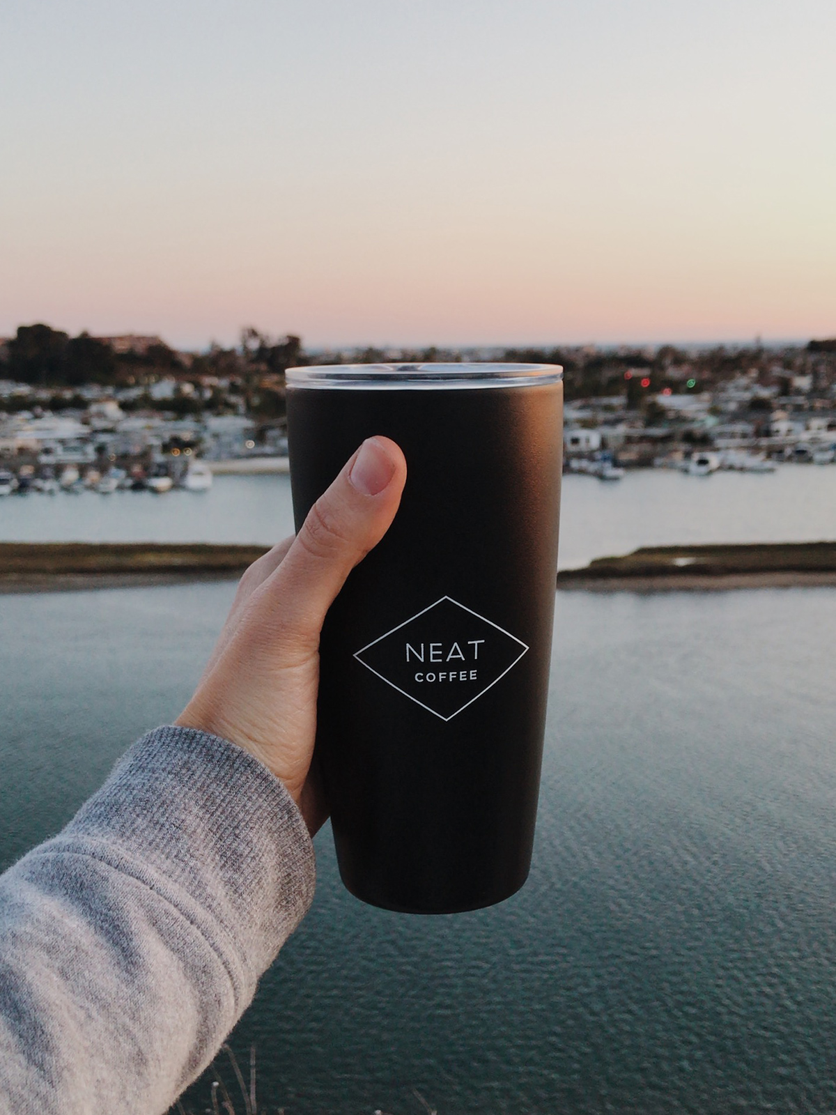 Neat-Pint16_Front01.jpg