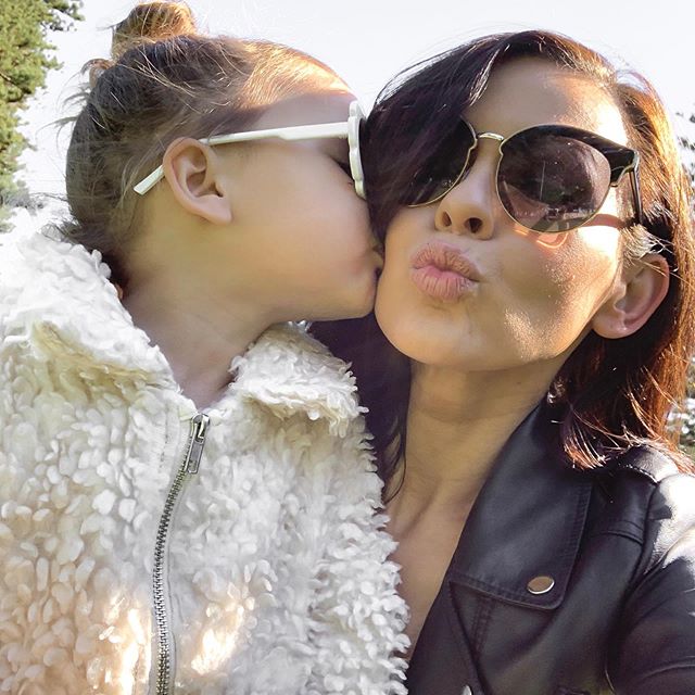 Her kisses are my favourite 🍂✨ #motherdaughter
.
.
.
.
.
.
#perthlife #perthblogger #perthmum #effortlessstyle #motherhoodrocks #adayinmylife #theeverygirl #livethelifeyoulove #littlebitsof_life #outfitdailyofficial #petitejoys #ourcandidlife #happymama #joyfulmamas #thesimplelife #theartofhappiness #happyliving #prettylittlething #seekthesimplicity #dayslikethese #flashesofdelight #prettylittlesquares #wanderleurspark #proudmama