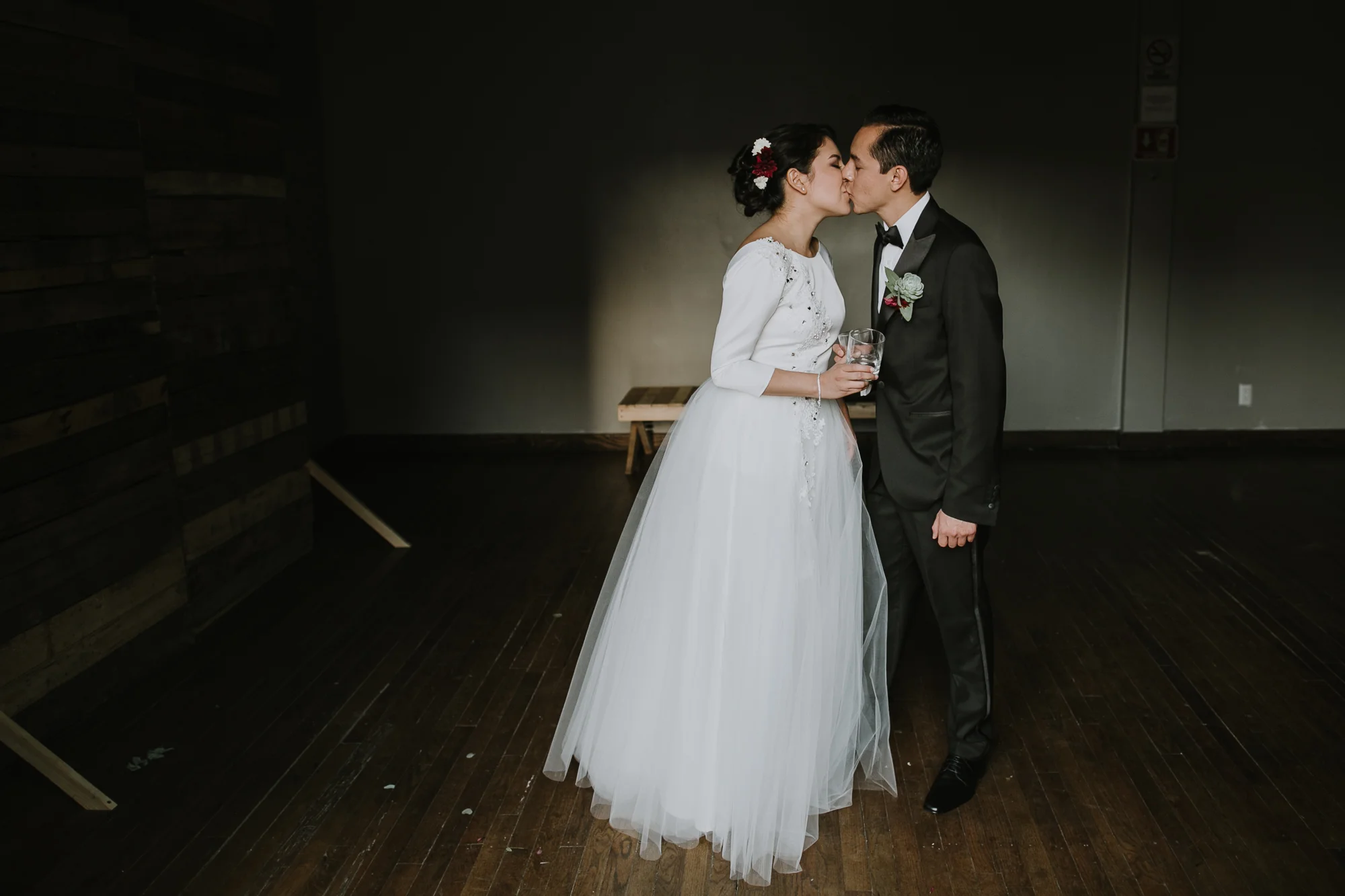 alfonso_flores_alternative_wedding_photographer_cdmx_roma_condesa_foro_indie_gissyotto-62.jpg