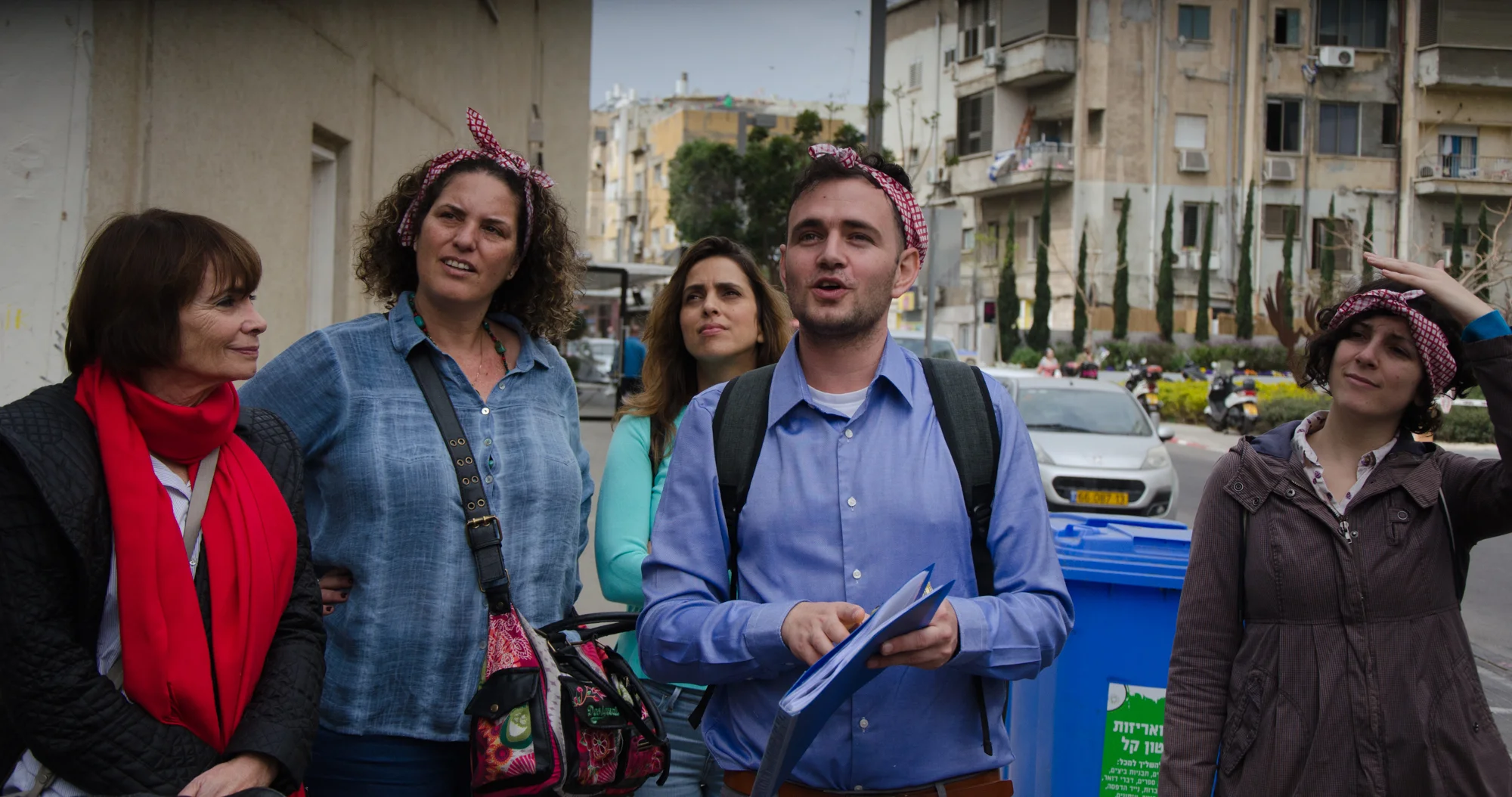 בעקבות נערת ריינס