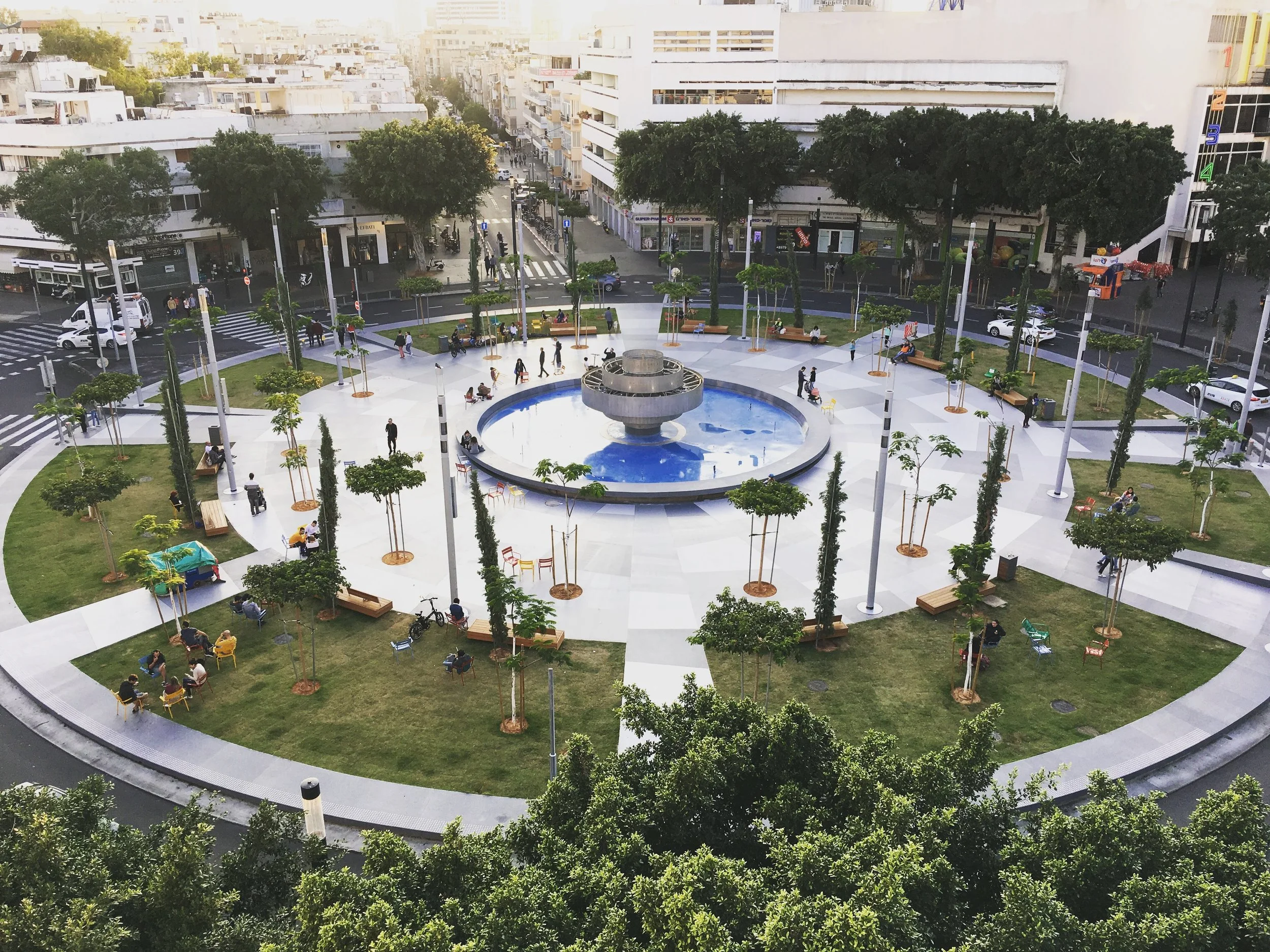 🎧 הכיכר חזרה