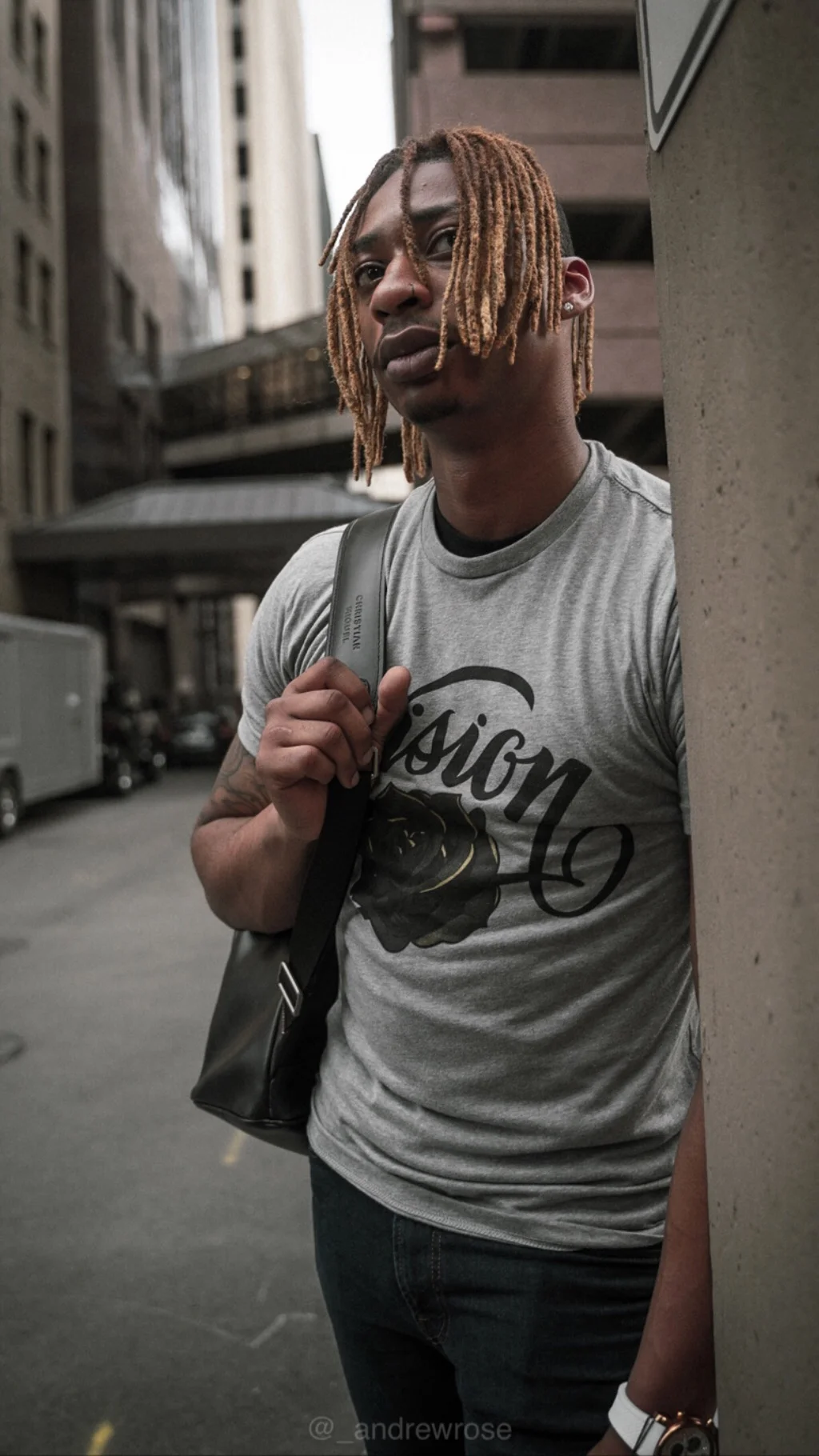 E7488EAD-434C-4493-8E63-FA7236851166