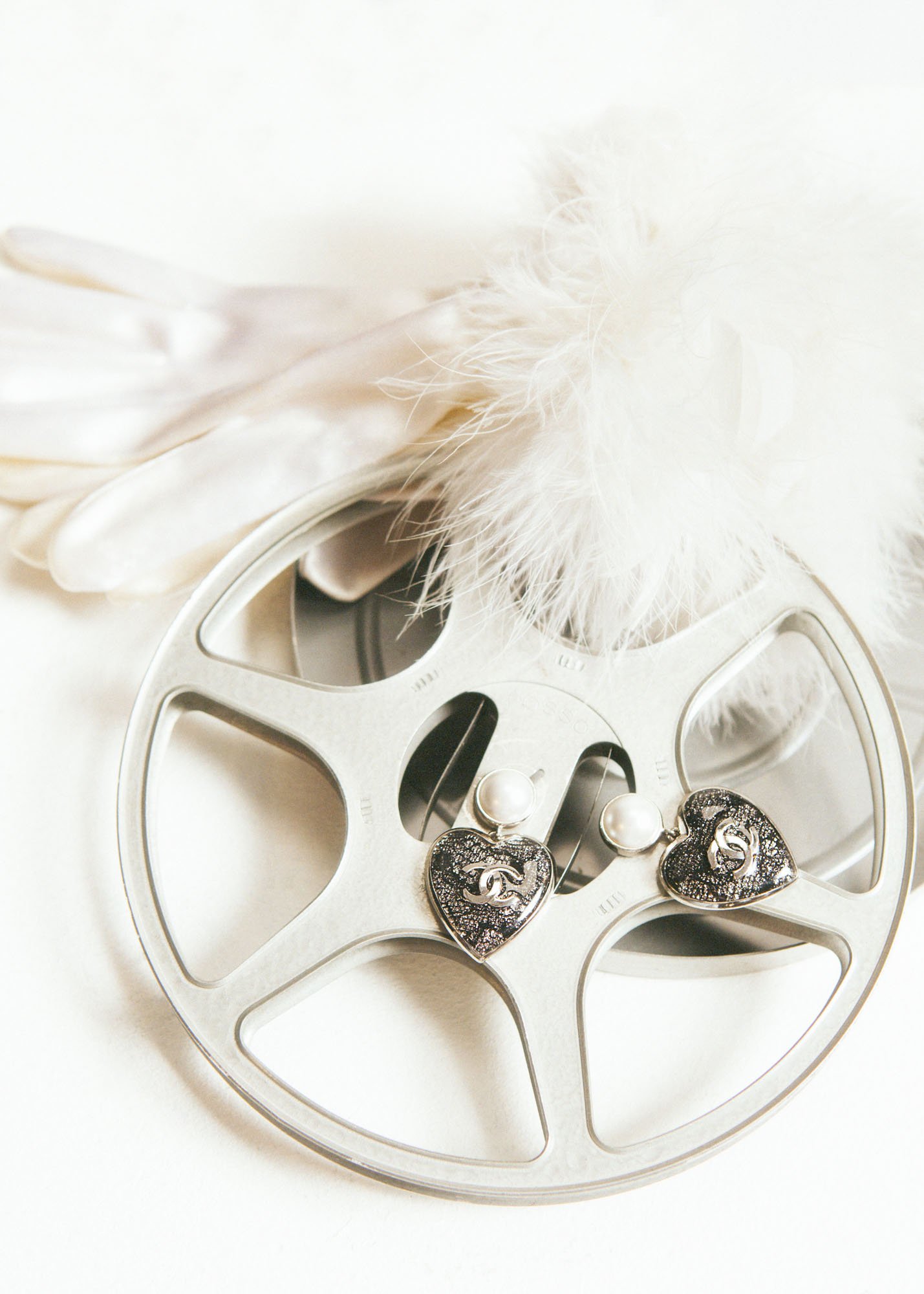  Photography © Karolina Pukowiec AD &amp; Set design : Pauline Furman  For Vogue Poland 