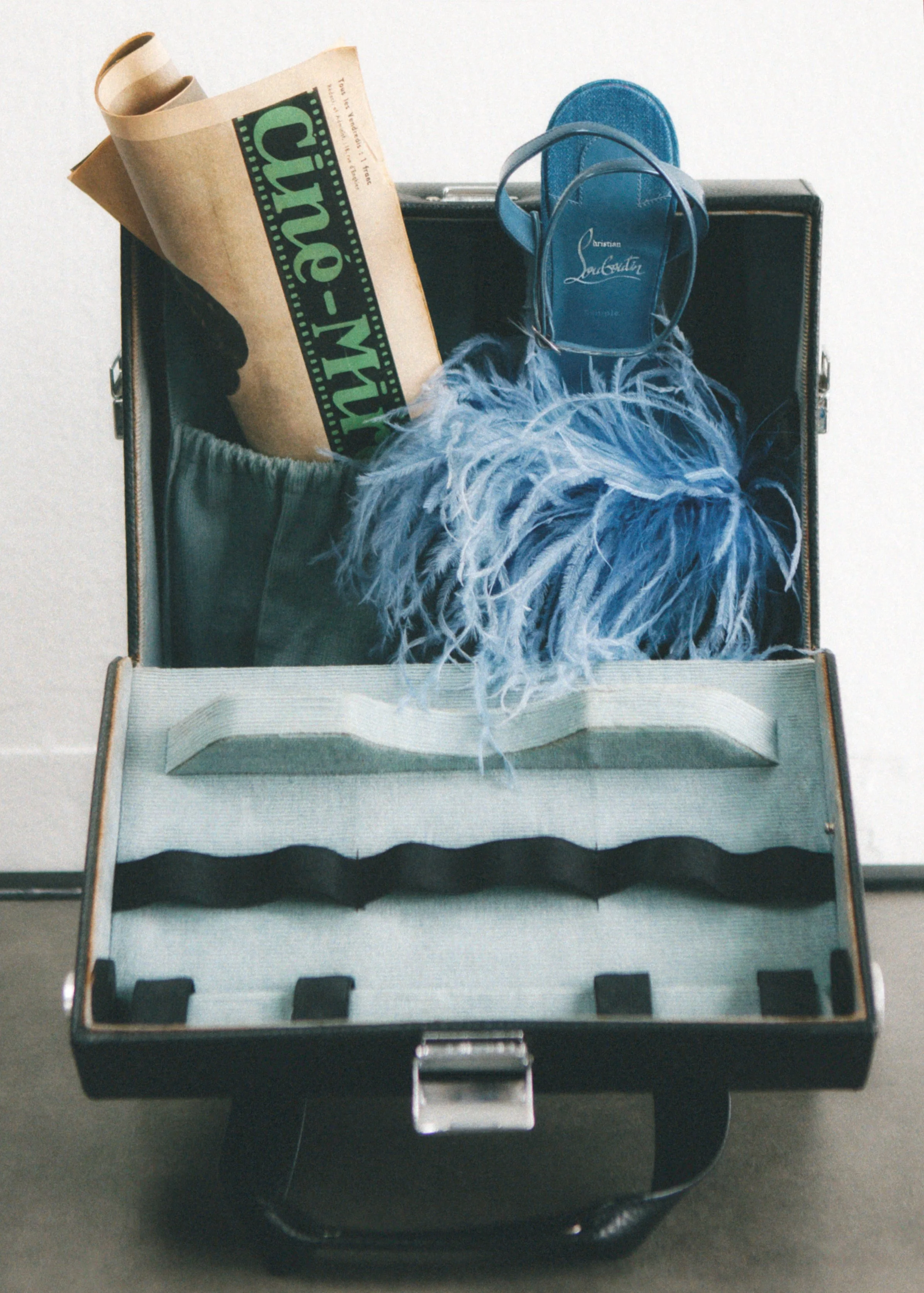  Photography © Karolina Pukowiec Set design : Pauline Furman  For Vogue Poland 