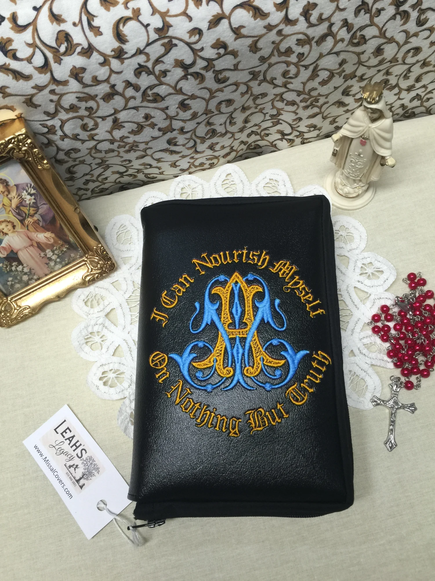 Ave Maria Design