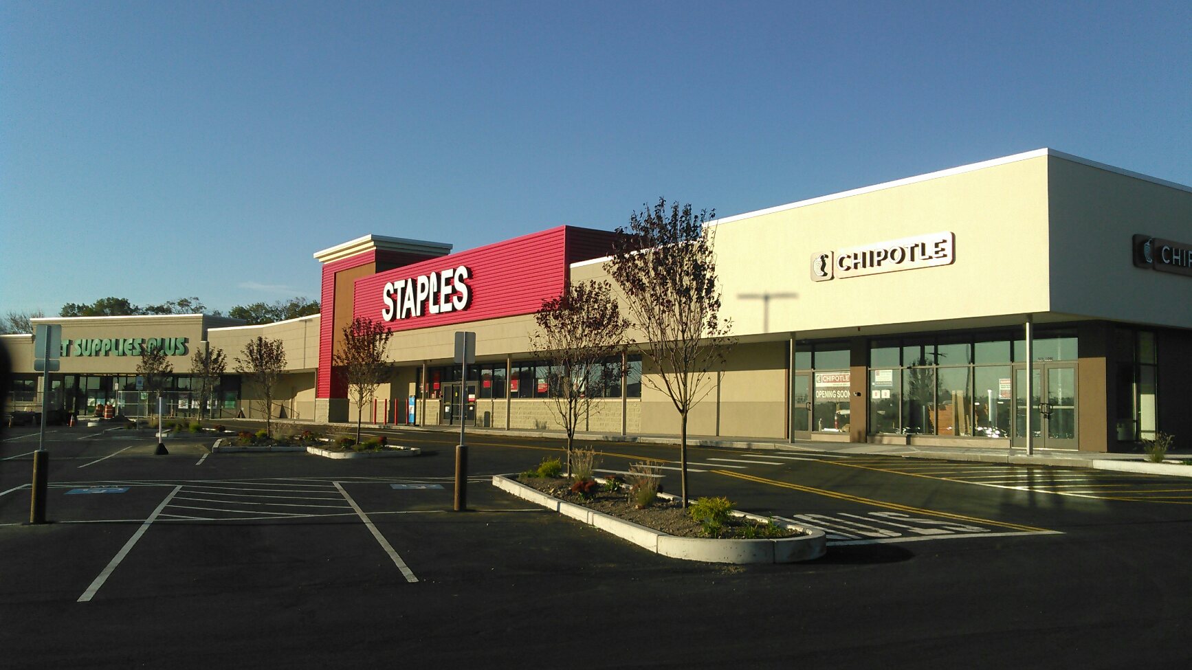 Staples-Brockton, MA