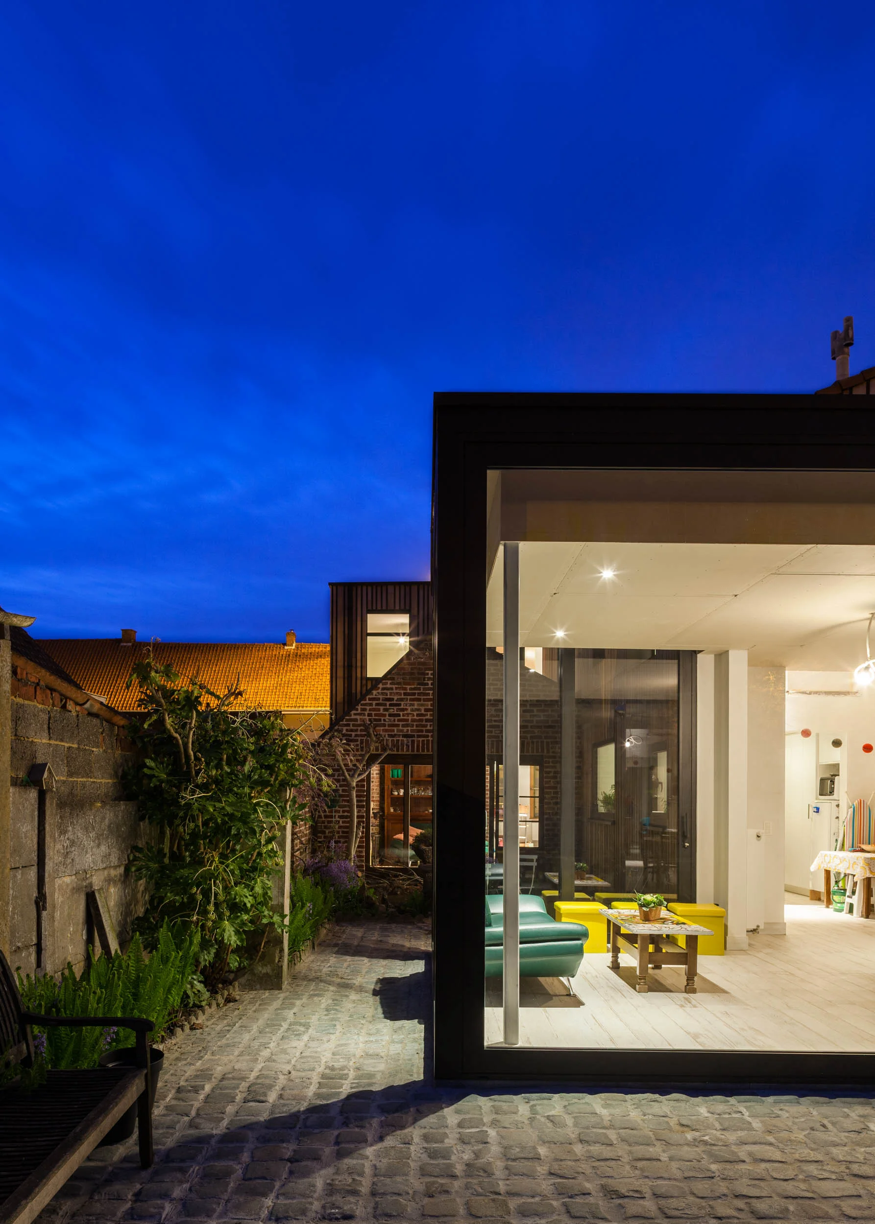 Residence RV by Vandamme-Vandeputte architecten