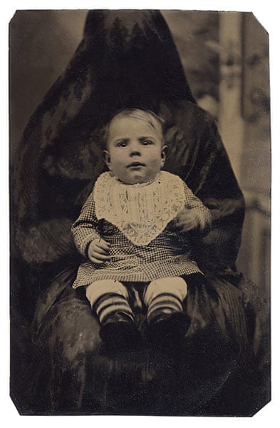 Mother-and-baby-portrait-002.jpg