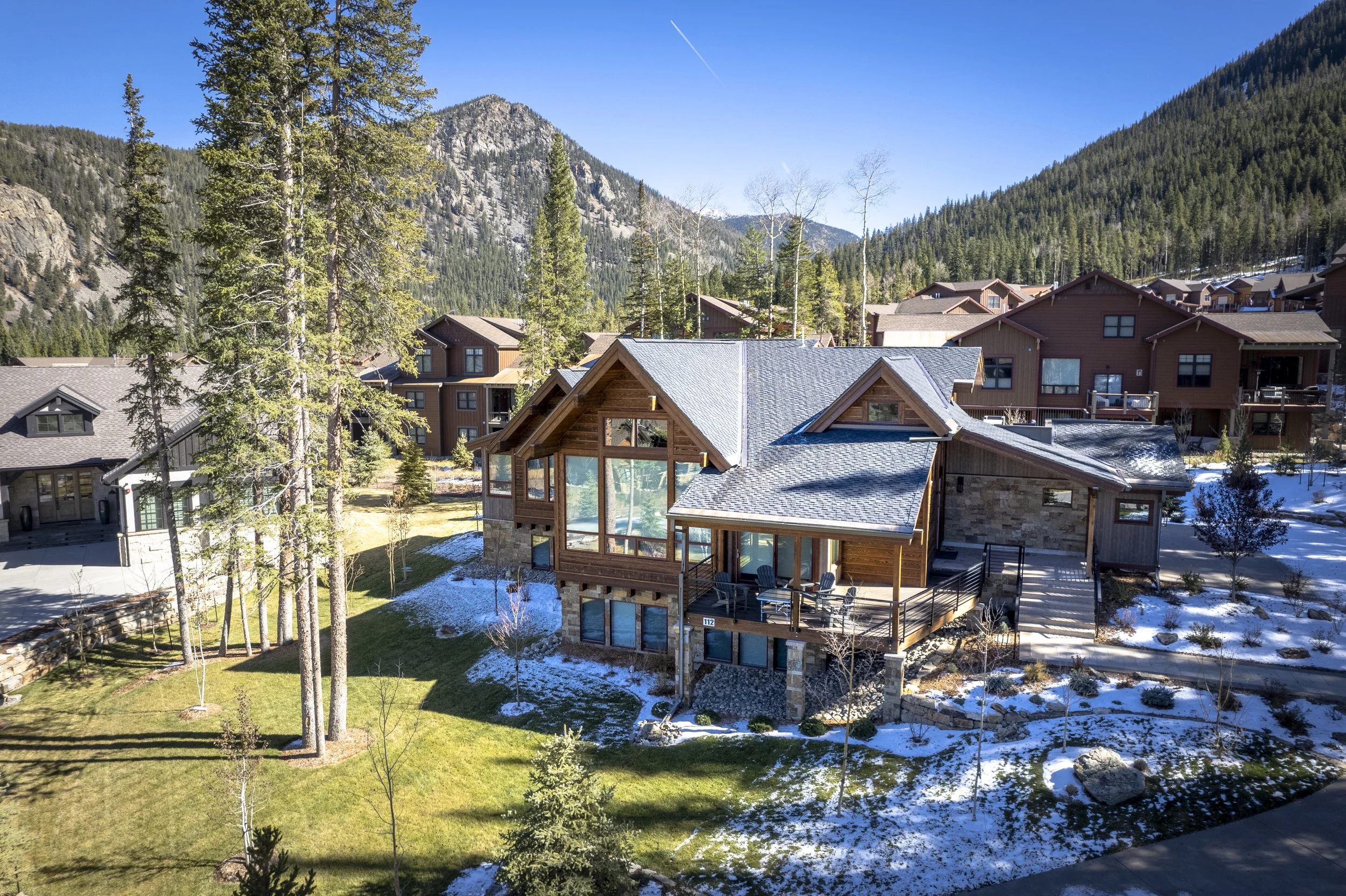 DJI_0240-HDRRAW_edit.jpg