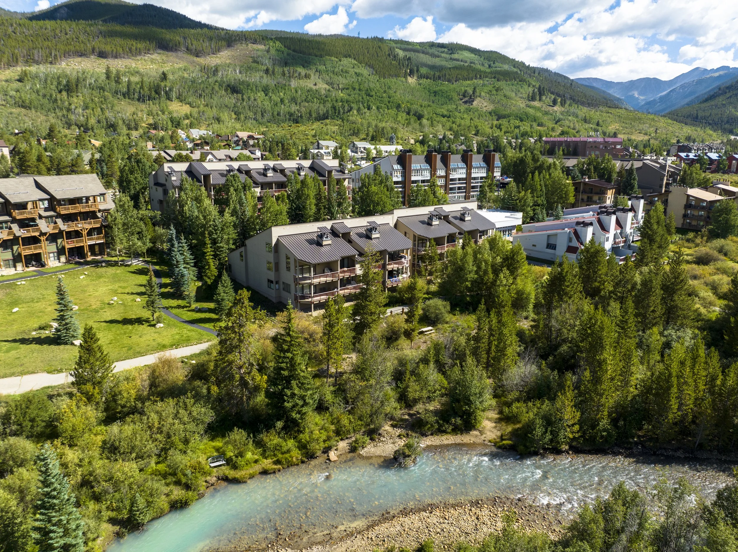 DJI_0317-HDRraw_edit.jpg