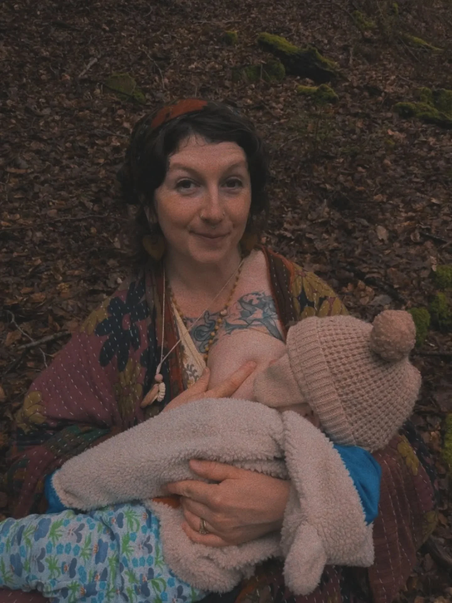 Tarren Deusant sacred spring today with my beloved husband and children, my best friend and the visiting bringer of light @vibrantvishwam ❤️