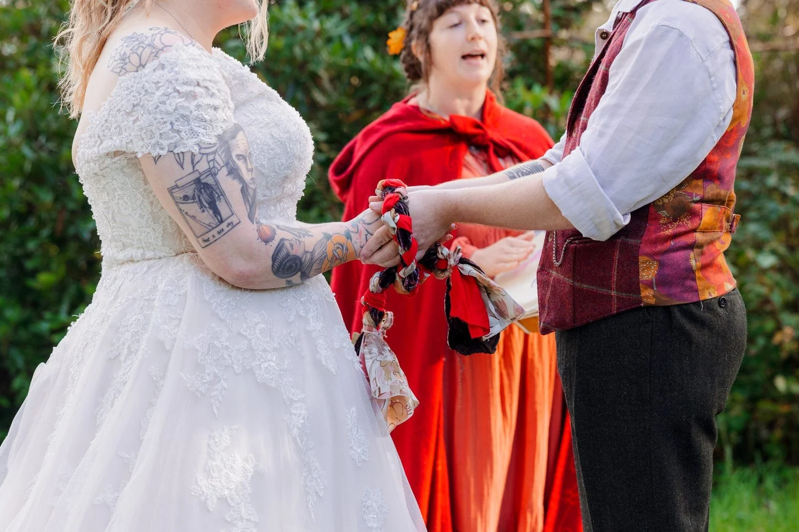Handfasting in South Wales, Cardiff, Bristol, Swansea — Women's ...