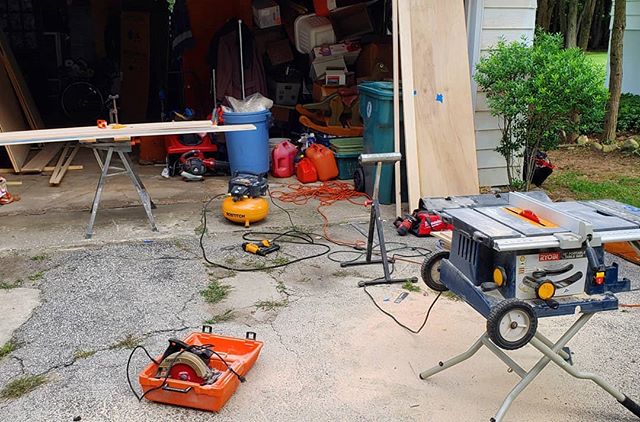 Labor weekend spent in my favorite way....covered in sawdust
.
.
#makersgonnamake #makenziemade #coveredinsawdust #diy