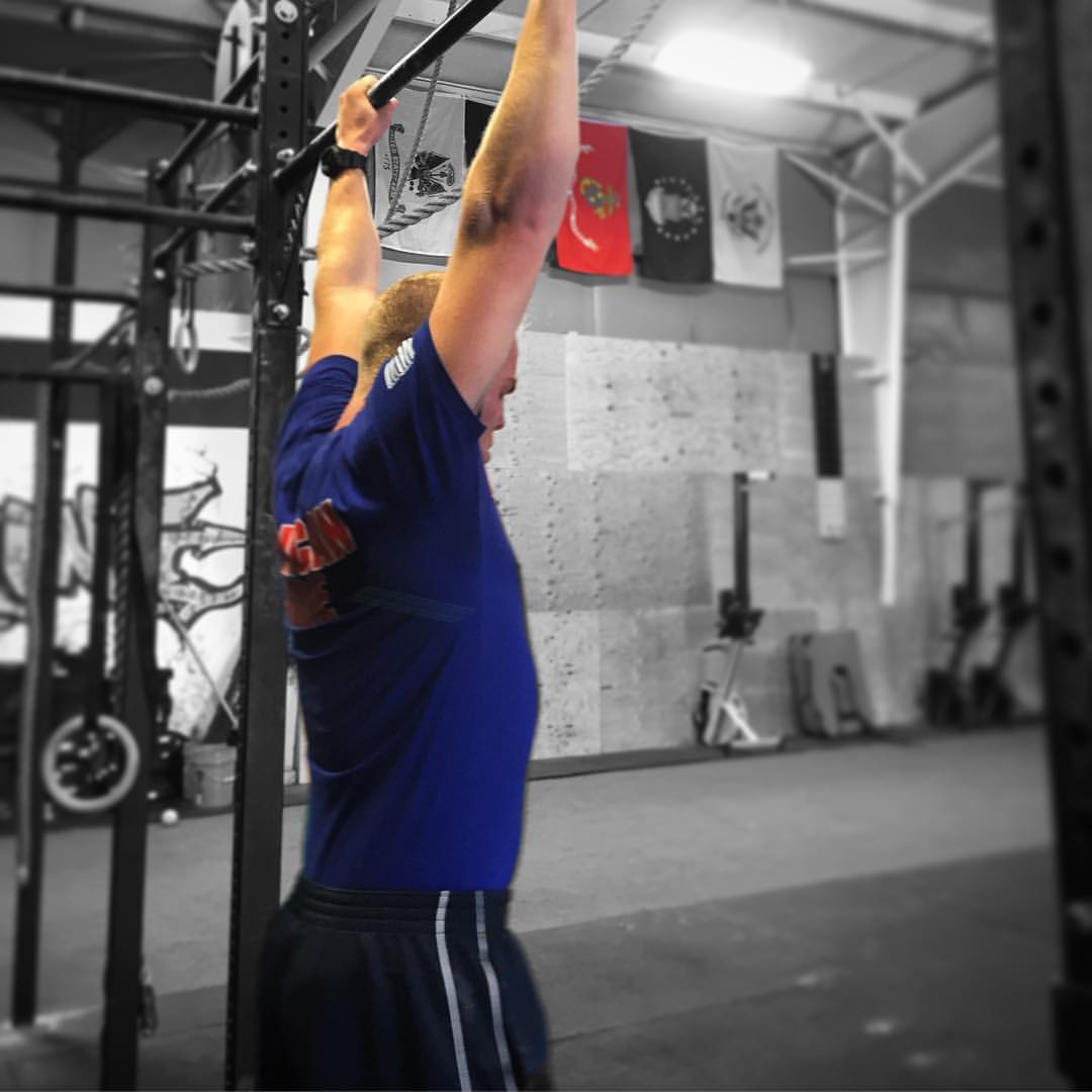 Big Dy-Lan getting after those strict pull ups in Nicole. 