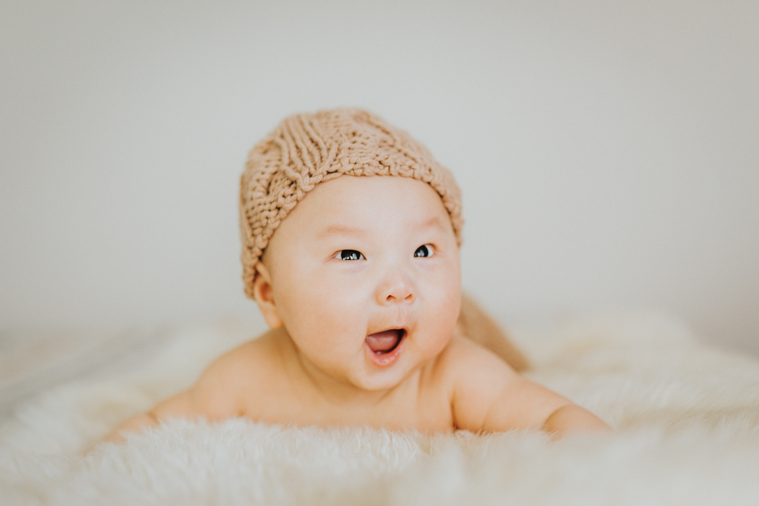 Montreal-baby-children-photographer-Studio-Wei161107-7.jpg