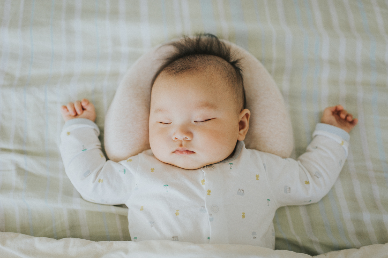 Montreal-baby-children-photographer-Studio-Wei161107.jpg