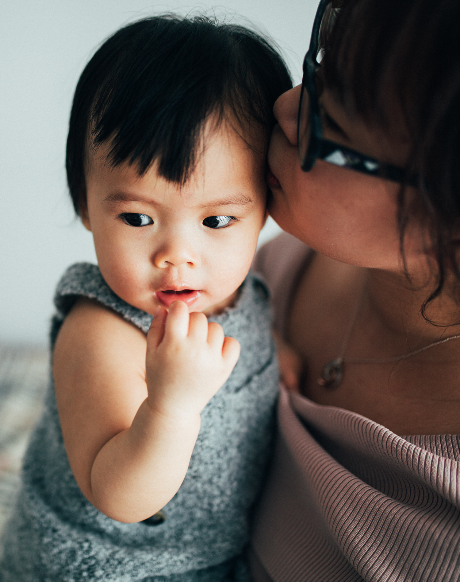 Montreal-baby-children-photographer-Studio-Wei-170320-19.jpg