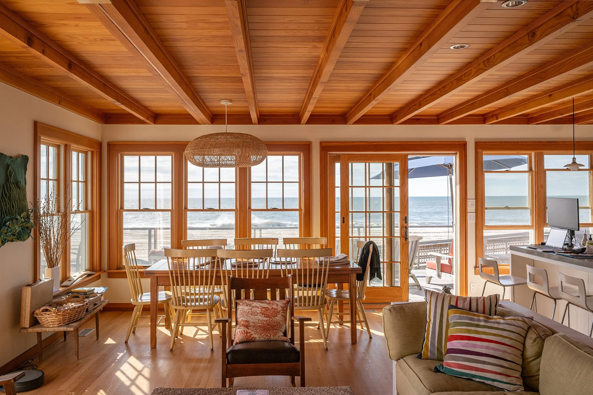 3-REFFOLD-Dining-View-1.jpg