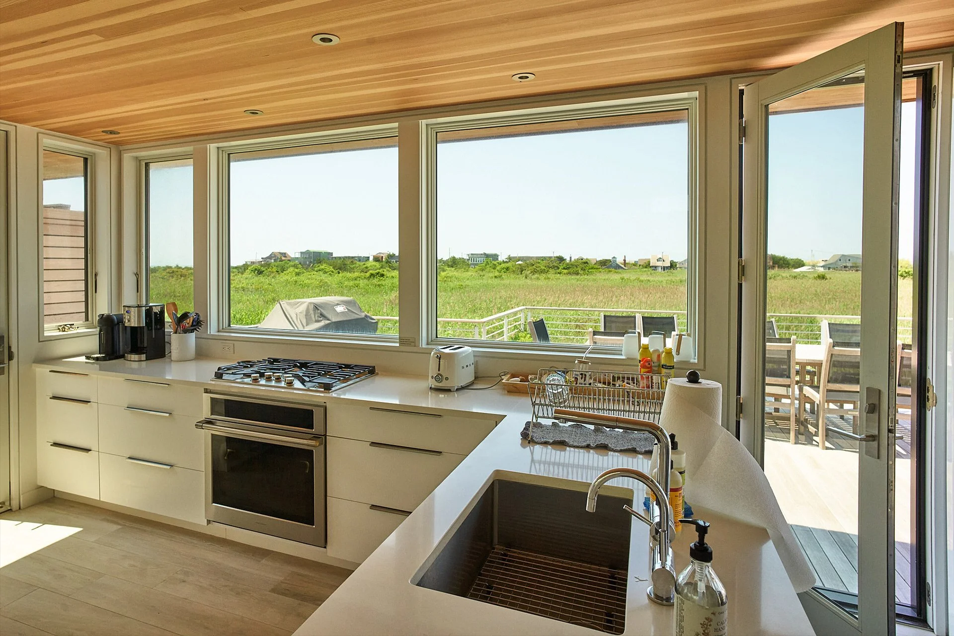 10-SCHOONER-Kitchen-View-2.jpg