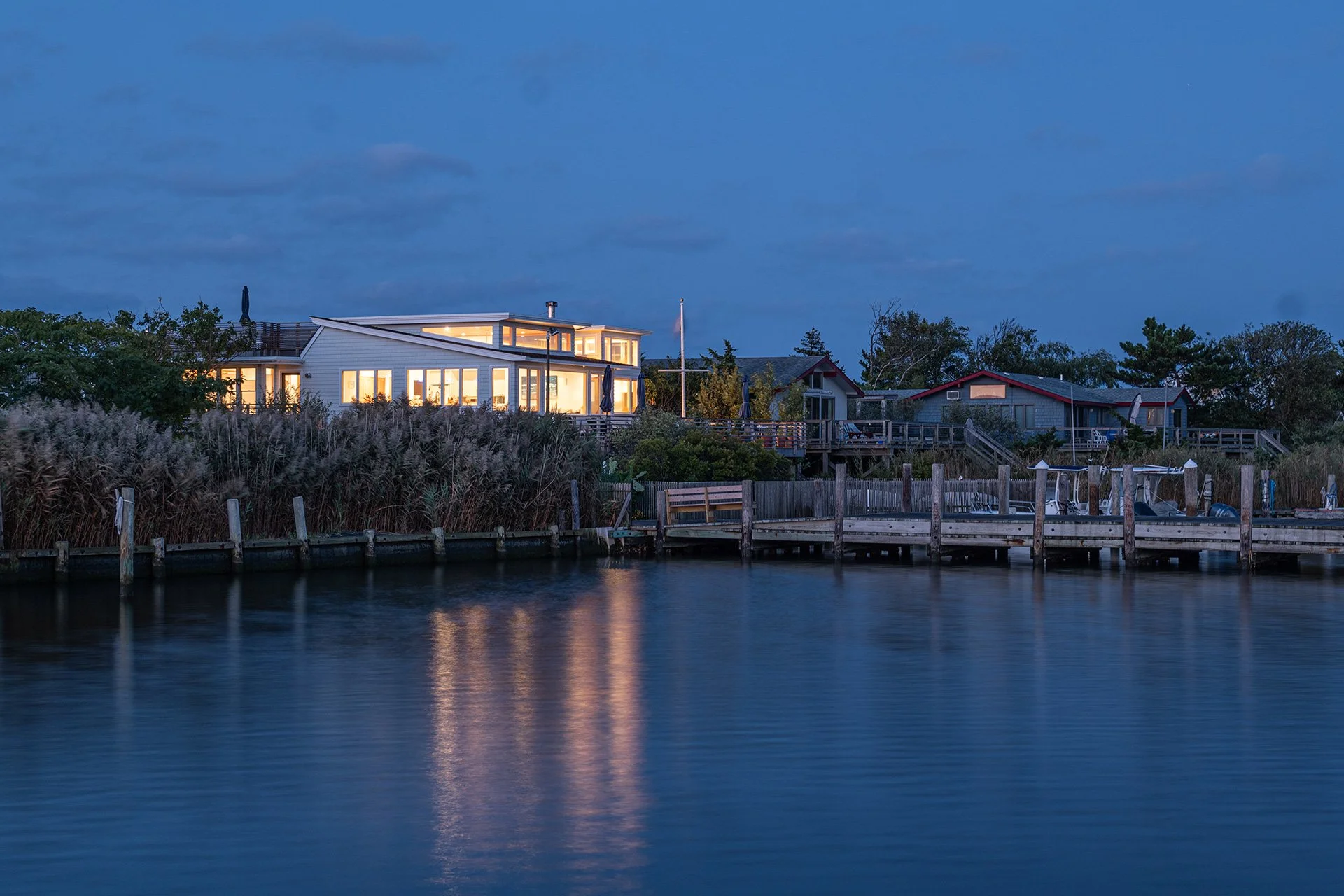 Cover 4-BAY-WALK-Exterior-View-4.jpg