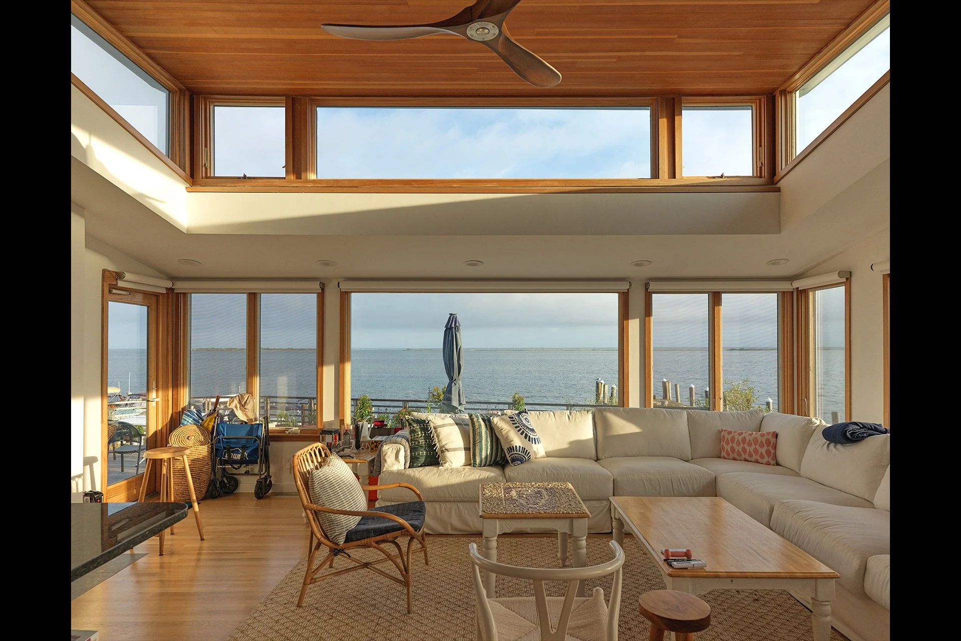 6-BAY-WALK-Living-Room-2.jpg