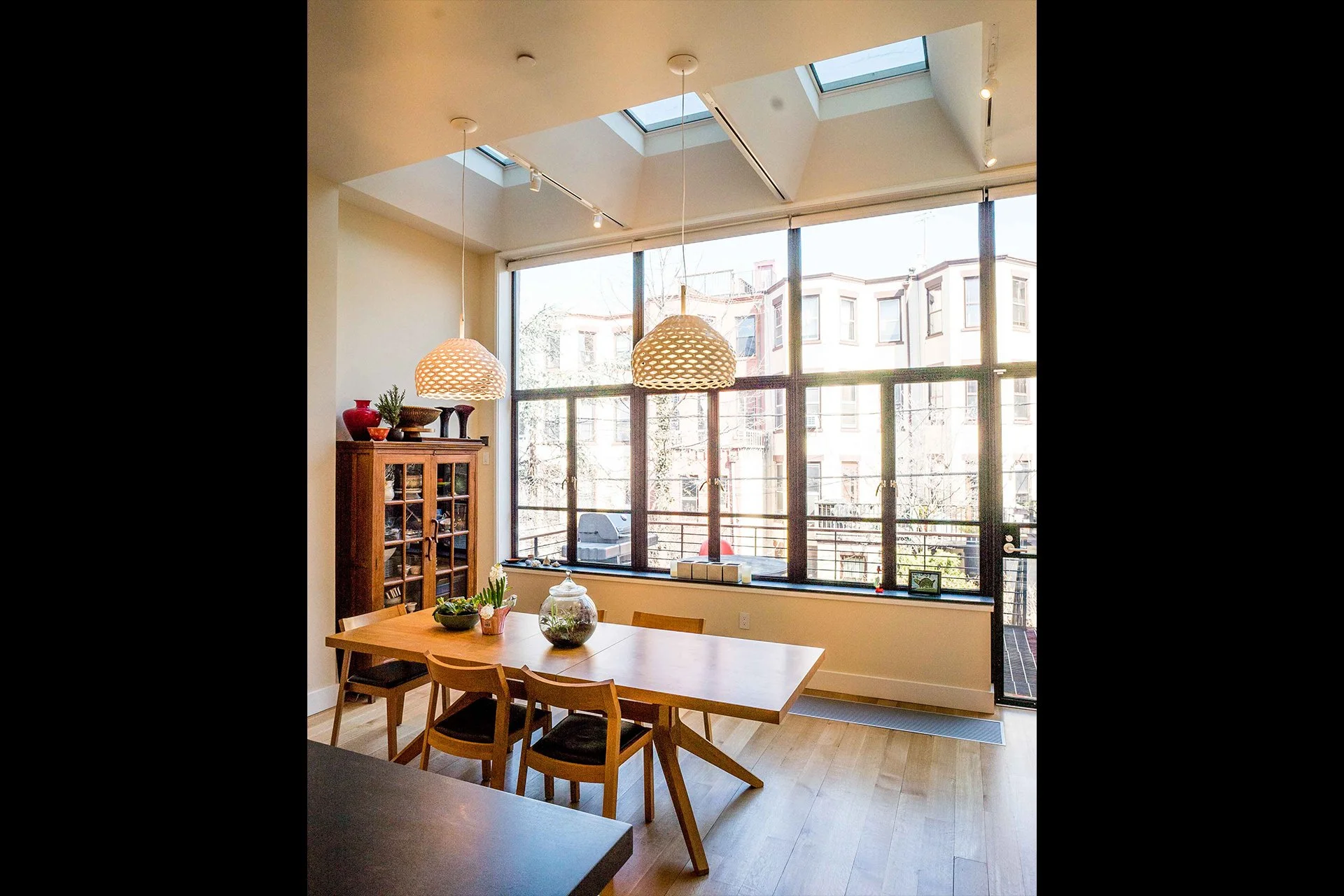 11-7TH-STREET-Dining-View-3.jpg