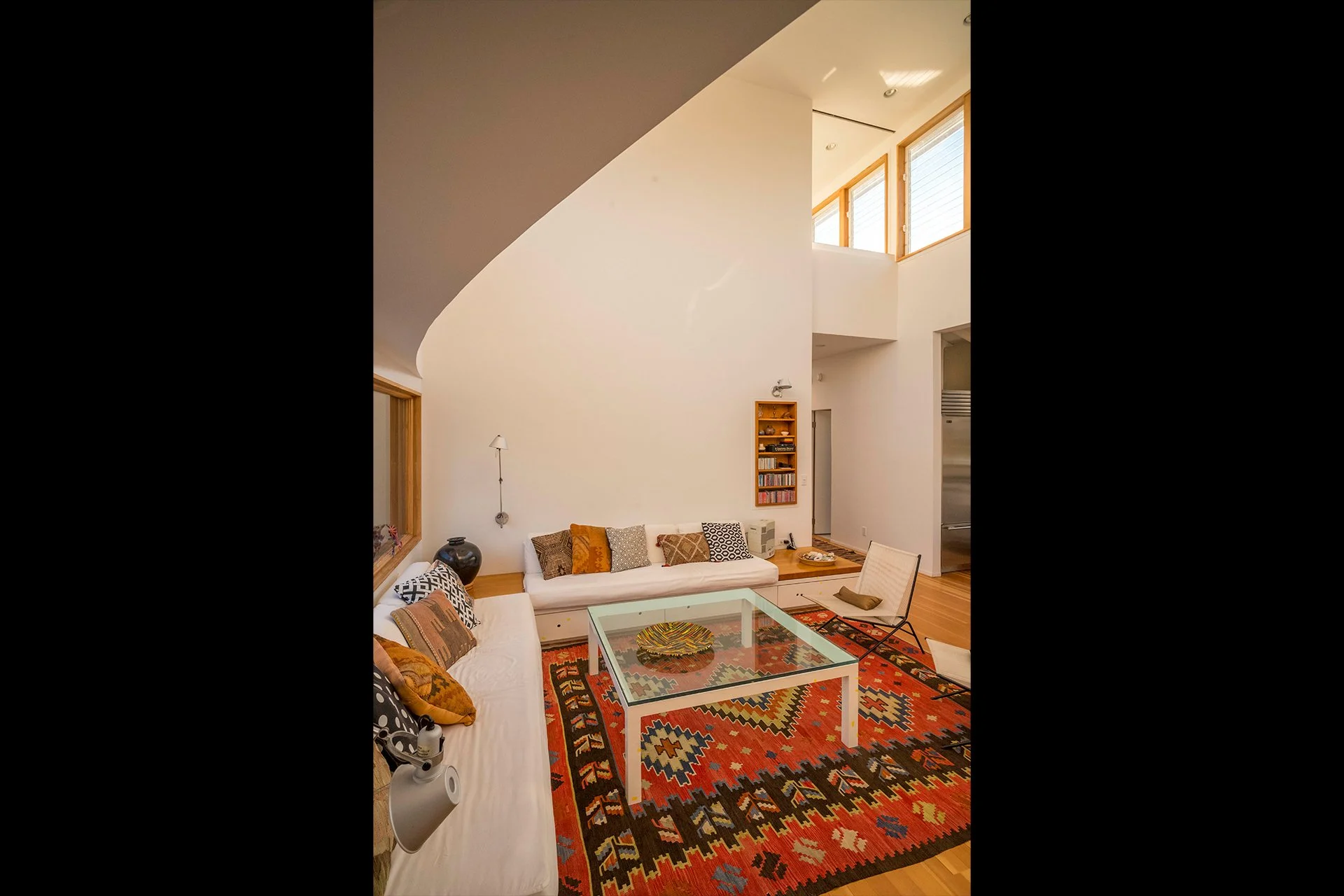 8-SANDPIPER-2_Living-Room-View-3.jpg