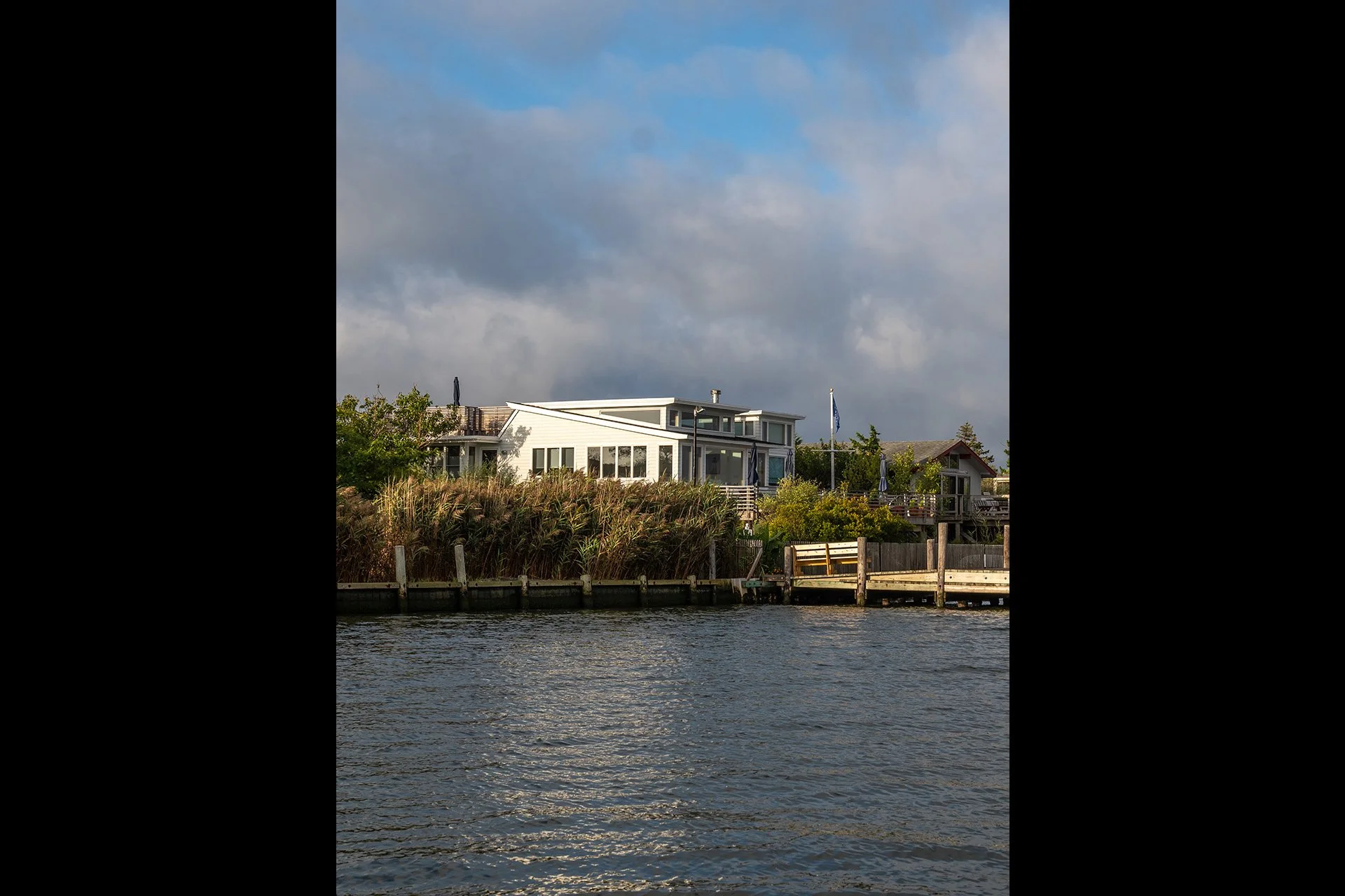 2-BAY-WALK-Exterior-View-2.jpg