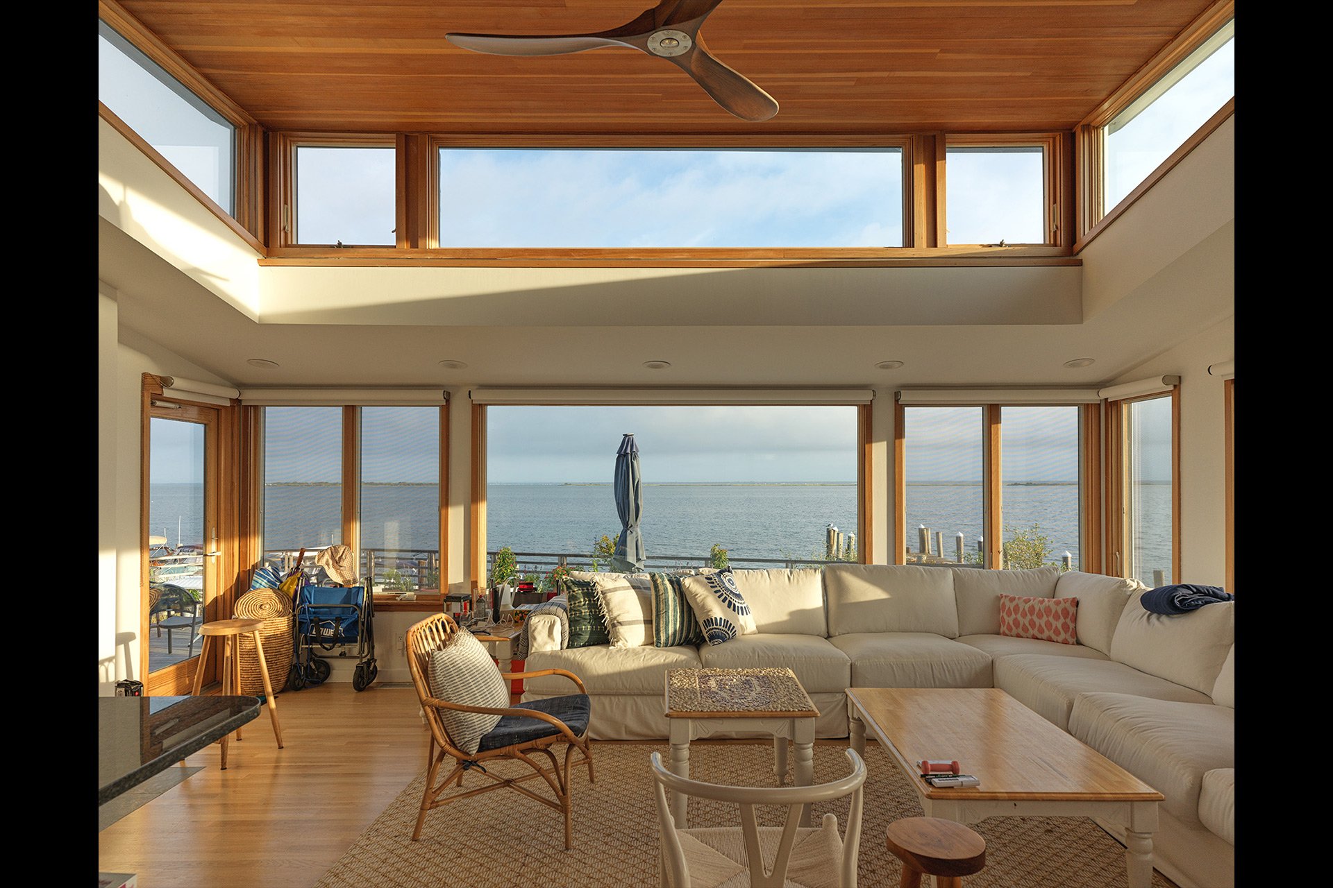 6-BAY-WALK-Living-Room-2.jpg