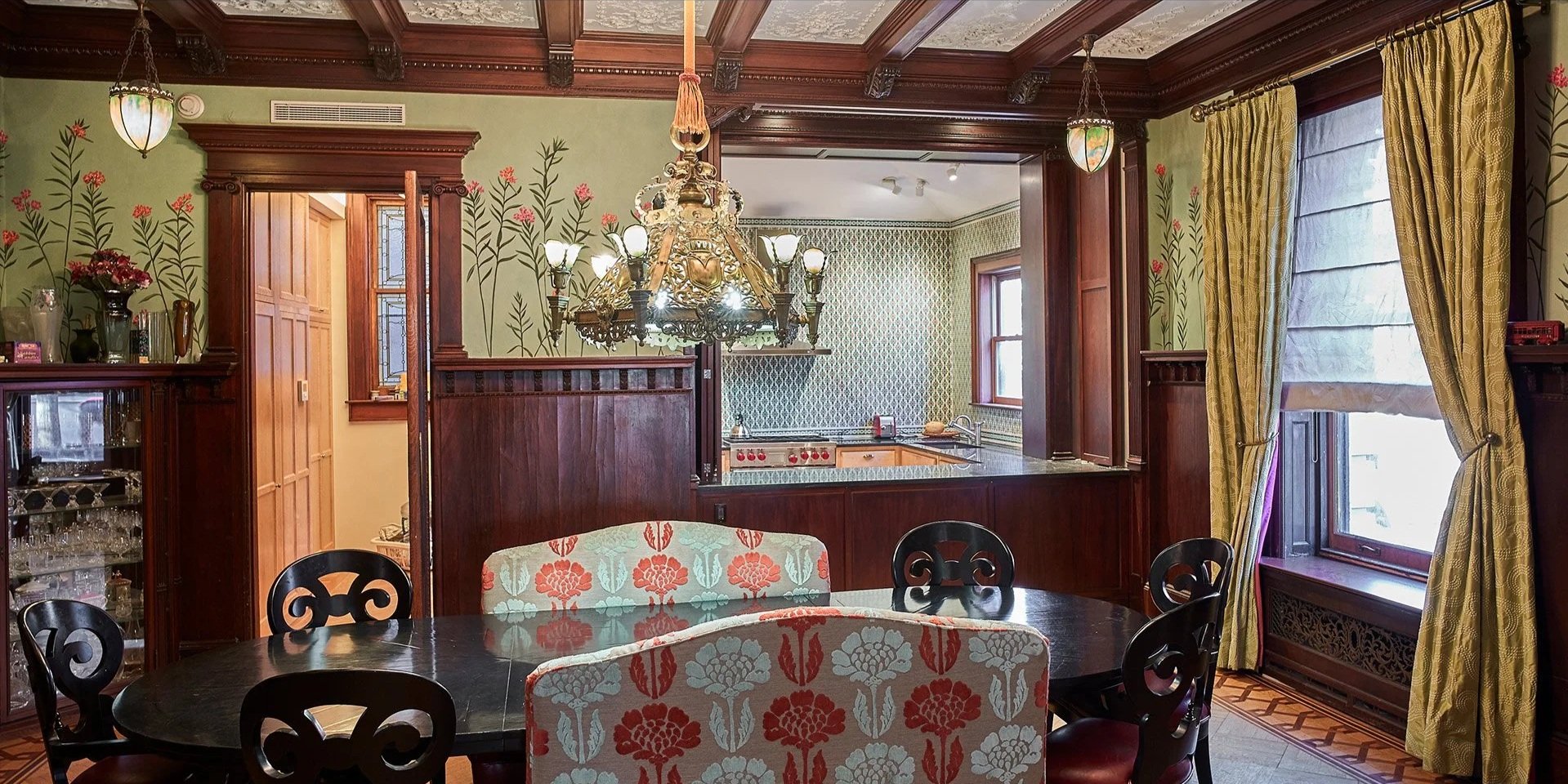 11-PPW-Dining-and-KItchen-View-2.jpg
