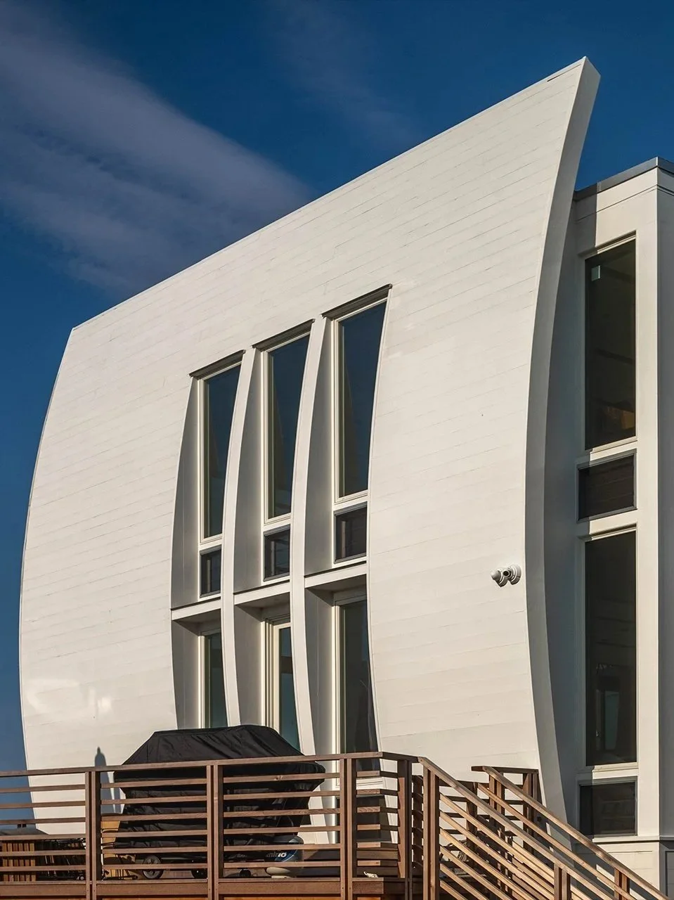 7-Dolphin-Exterior-Detail.jpg