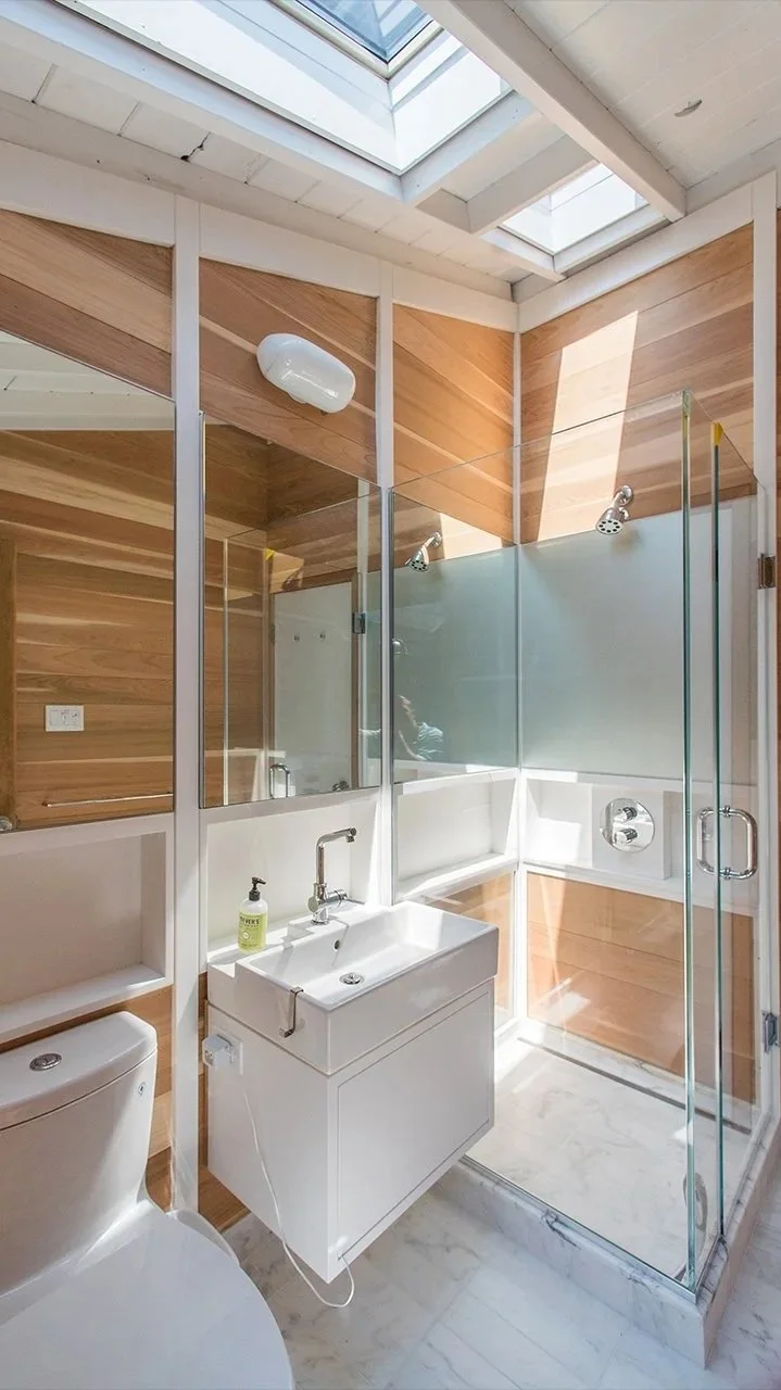 9-SANDPIPER-2_Bathroom-View-1.jpg