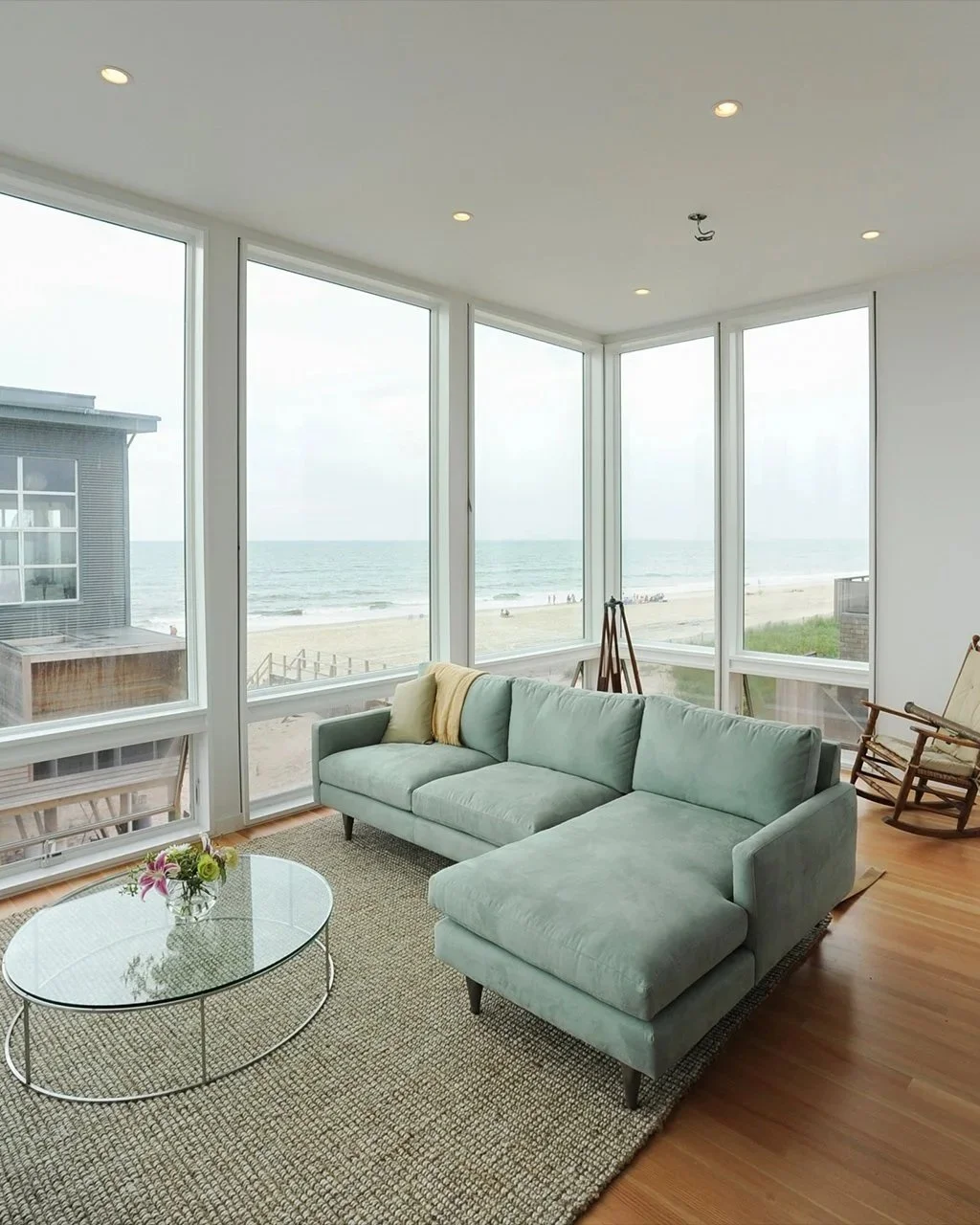 3-SUPERIOR-Living-area.jpg
