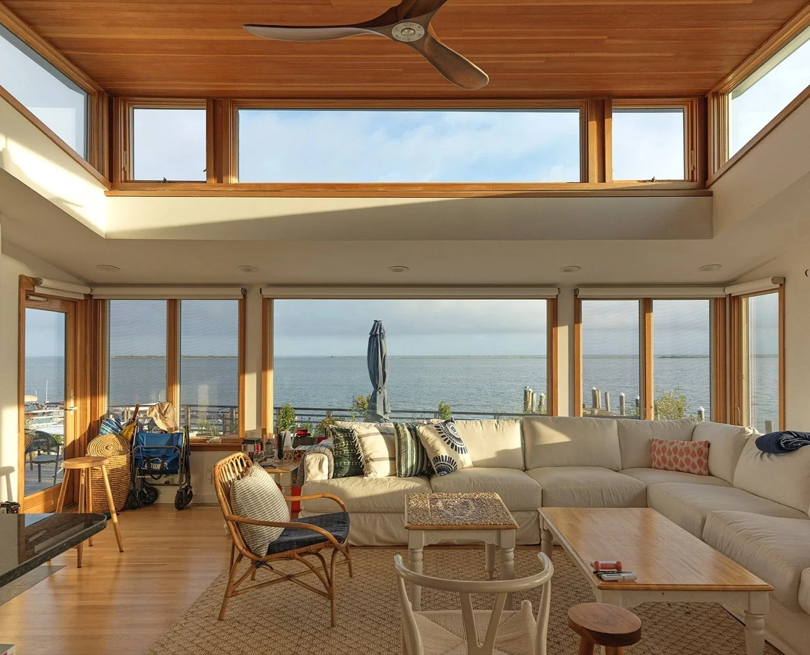 6-BAY-WALK-Living-Room-2.jpg